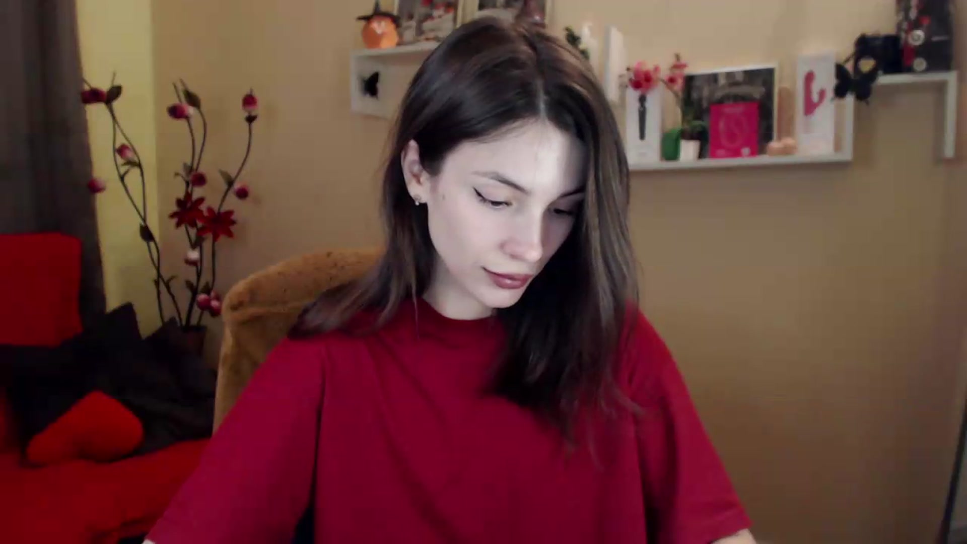 Gallery image thumbnail from MiaRoony's myfreecams stream on, 06/19/2026, 12:50 image 17 of 20