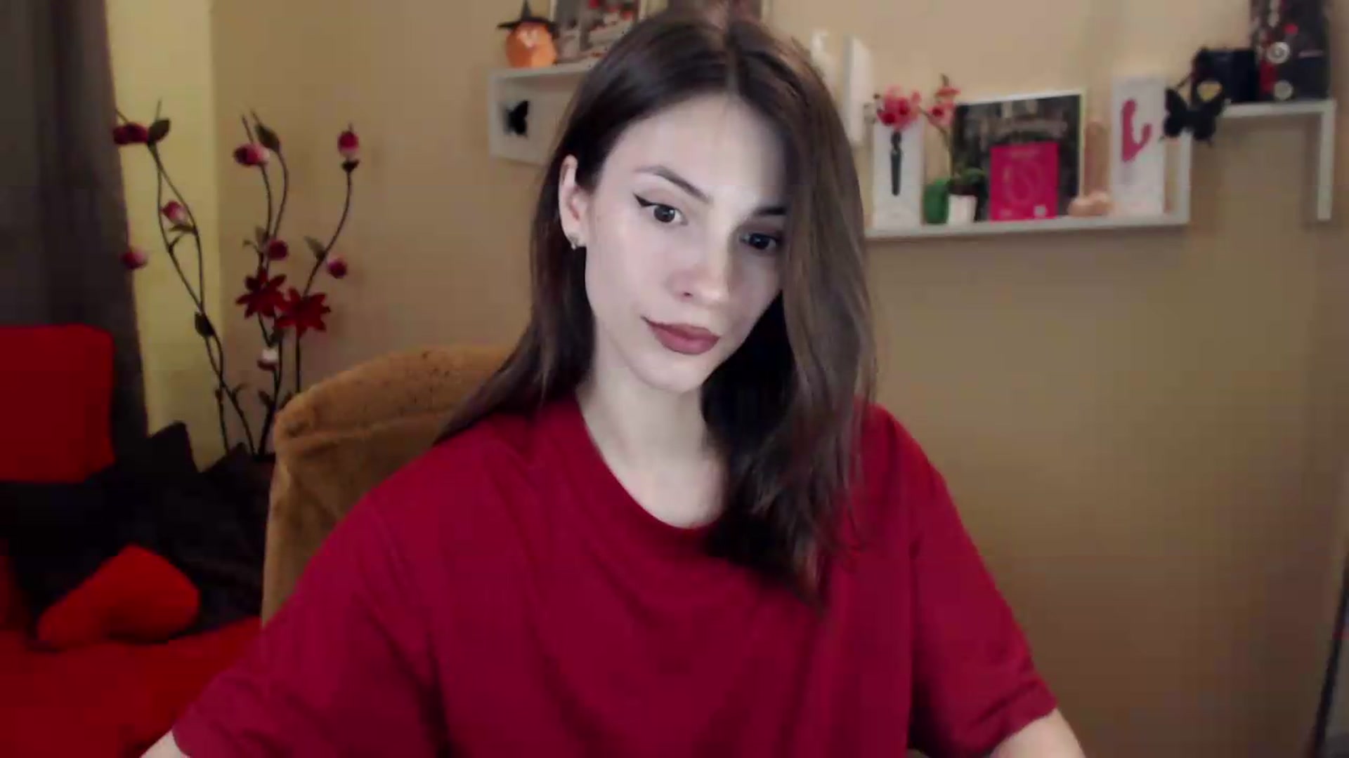 Gallery image thumbnail from MiaRoony's myfreecams stream on, 06/19/2026, 12:50 image 15 of 20