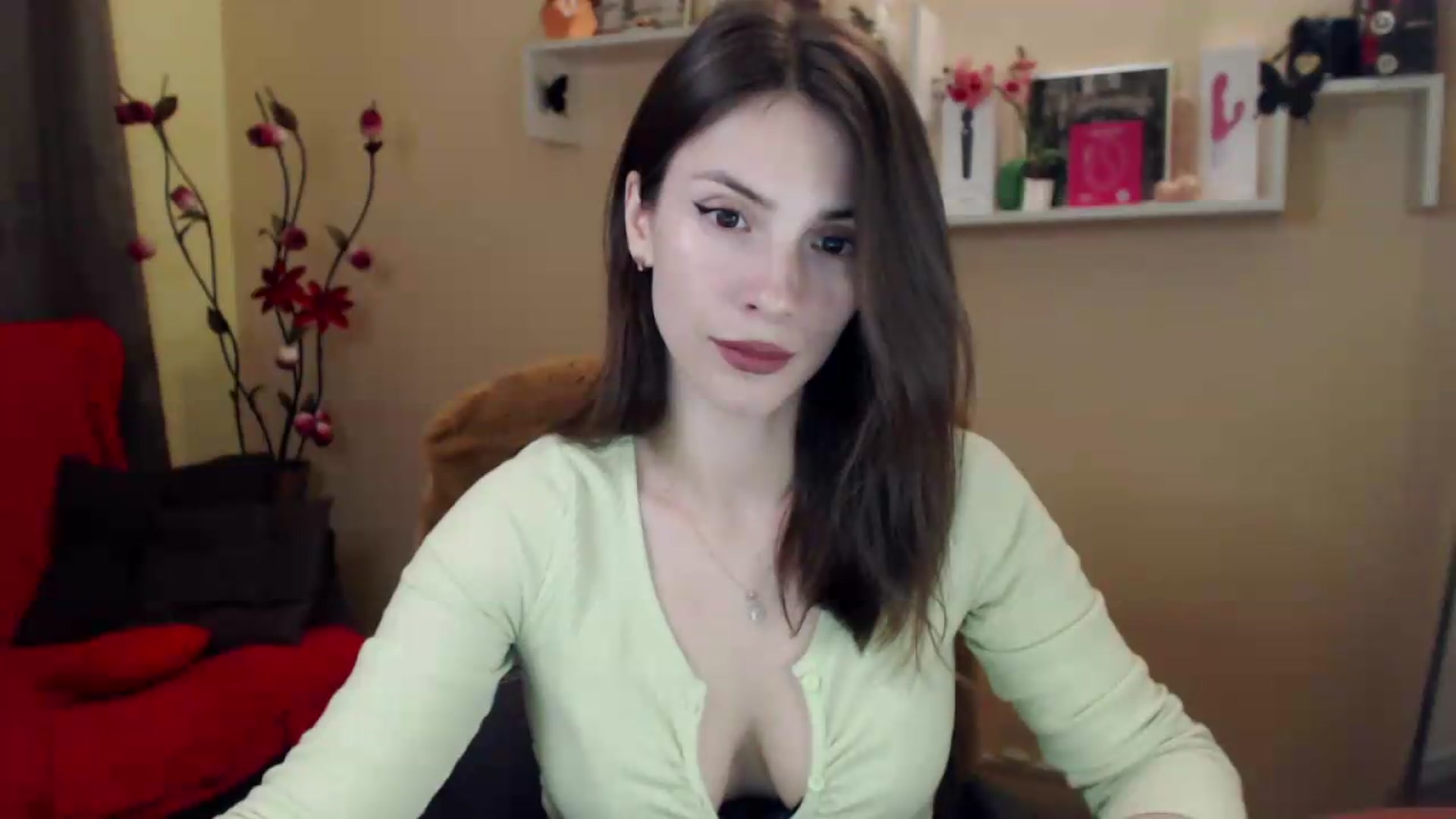 Gallery image thumbnail from MiaRoony's myfreecams stream on, 06/19/2026, 17:05 image 11 of 20
