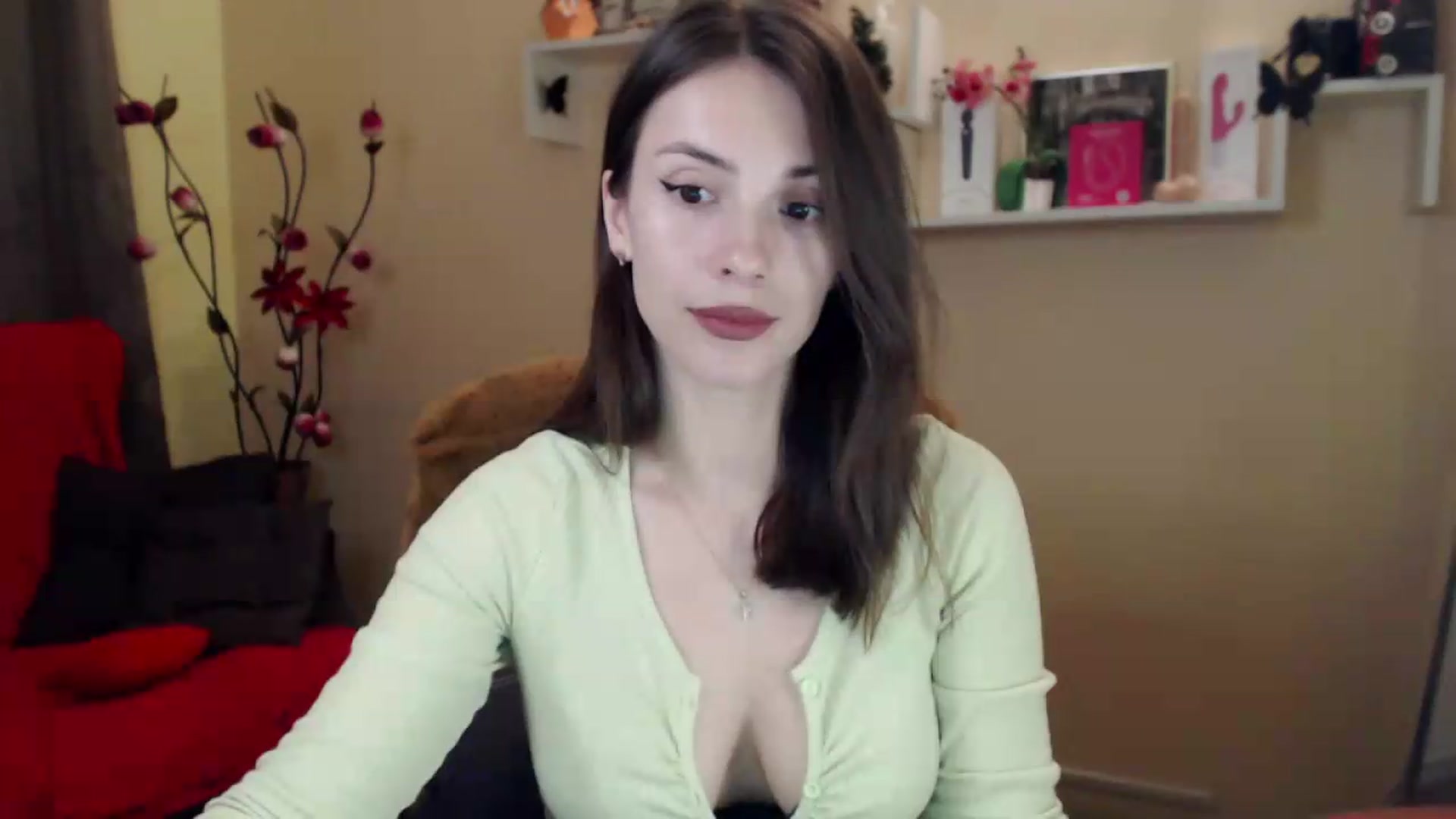 Gallery image thumbnail from MiaRoony's myfreecams stream on, 06/19/2026, 17:05 image 3 of 20