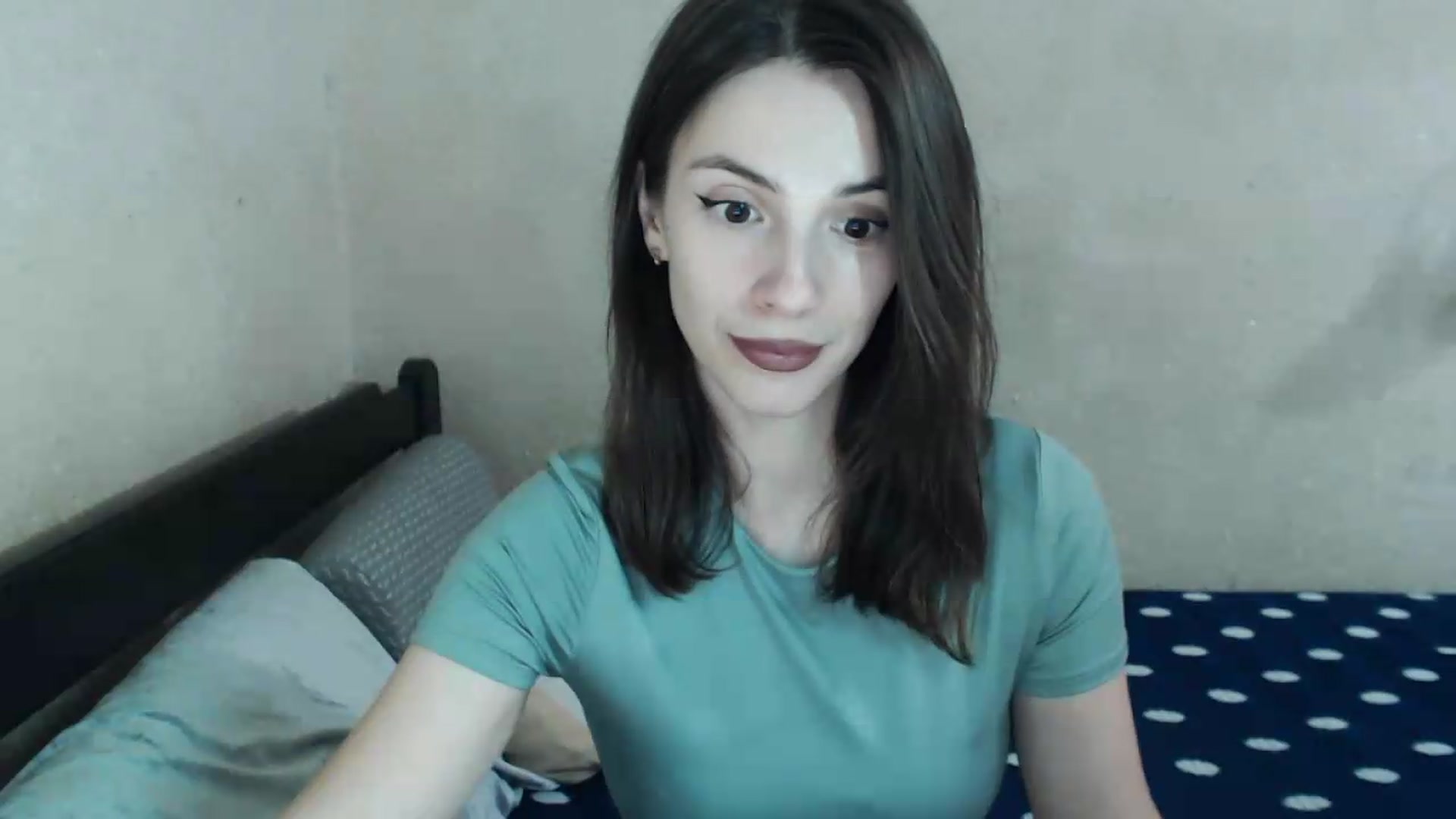 Gallery image thumbnail from MiaRoony's myfreecams stream on, 06/19/2026, 21:23 image 4 of 20