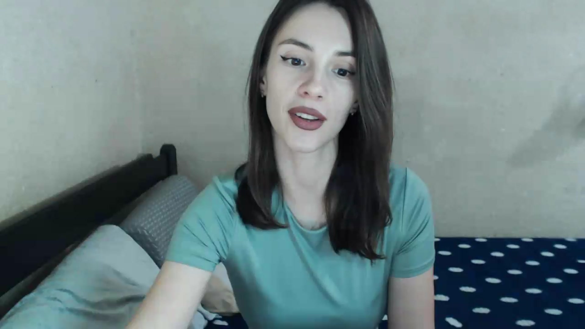 Gallery image thumbnail from MiaRoony's myfreecams stream on, 06/19/2026, 21:23 image 7 of 20
