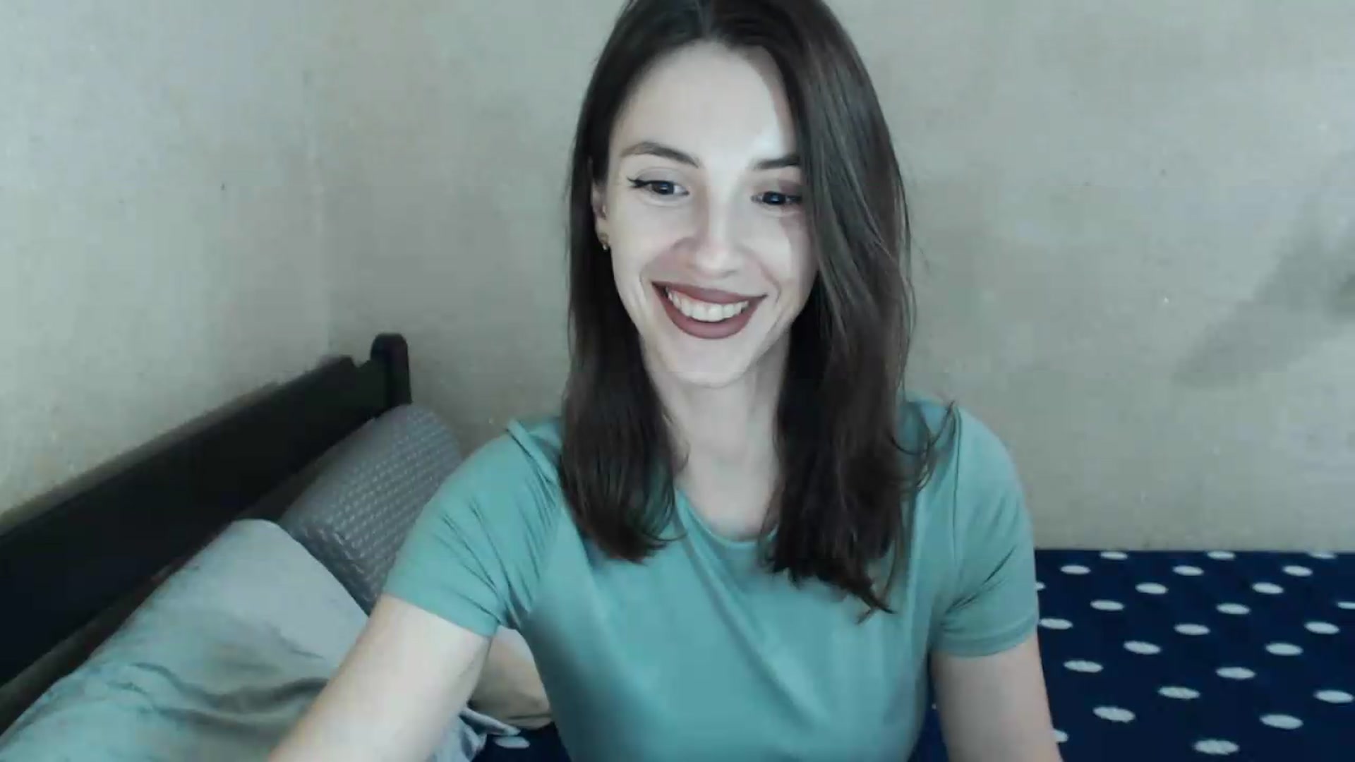 Gallery image thumbnail from MiaRoony's myfreecams stream on, 06/19/2026, 21:23 image 5 of 20