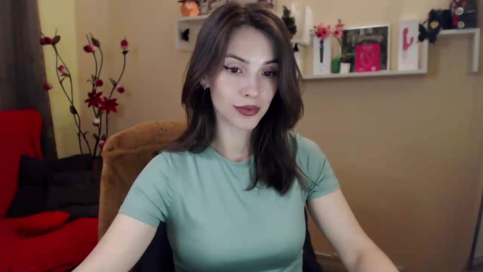 Gallery image thumbnail from MiaRoony's myfreecams stream on, 06/20/2026, 12:18 image 7 of 20