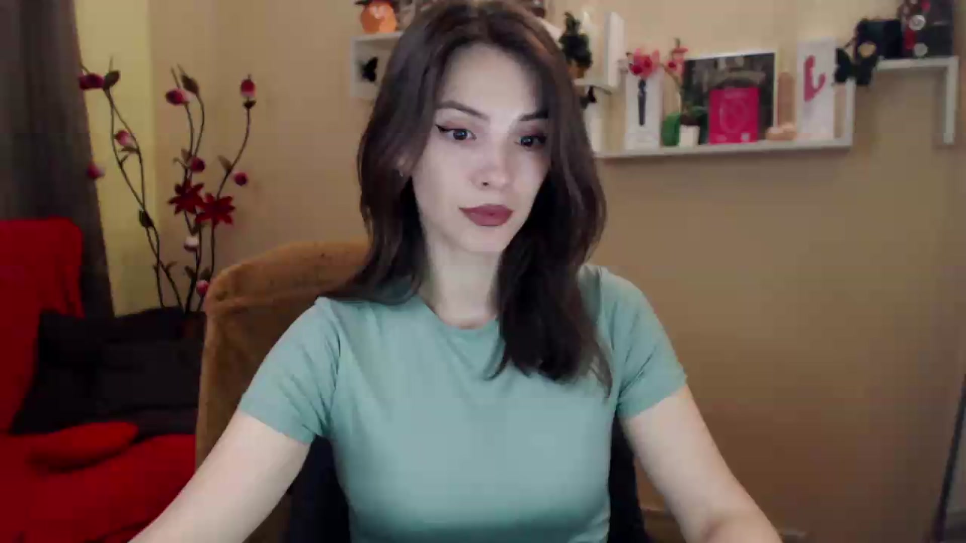 Gallery image thumbnail from MiaRoony's myfreecams stream on, 06/20/2026, 12:18 image 1 of 20