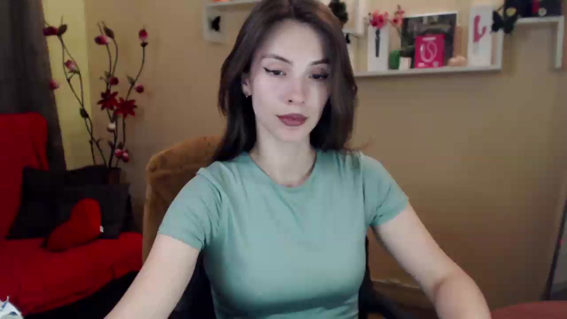 Gallery image thumbnail from MiaRoony's myfreecams stream on, 06/20/2026, 14:08 image 13 of 20