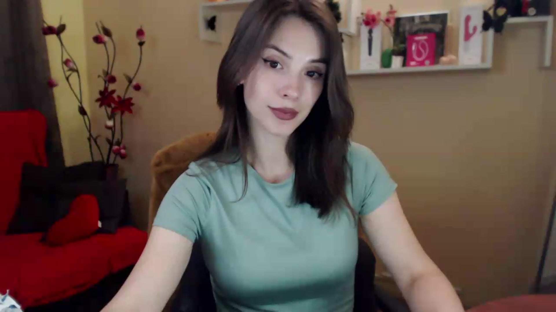 Gallery image thumbnail from MiaRoony's myfreecams stream on, 06/20/2026, 14:08 image 16 of 20