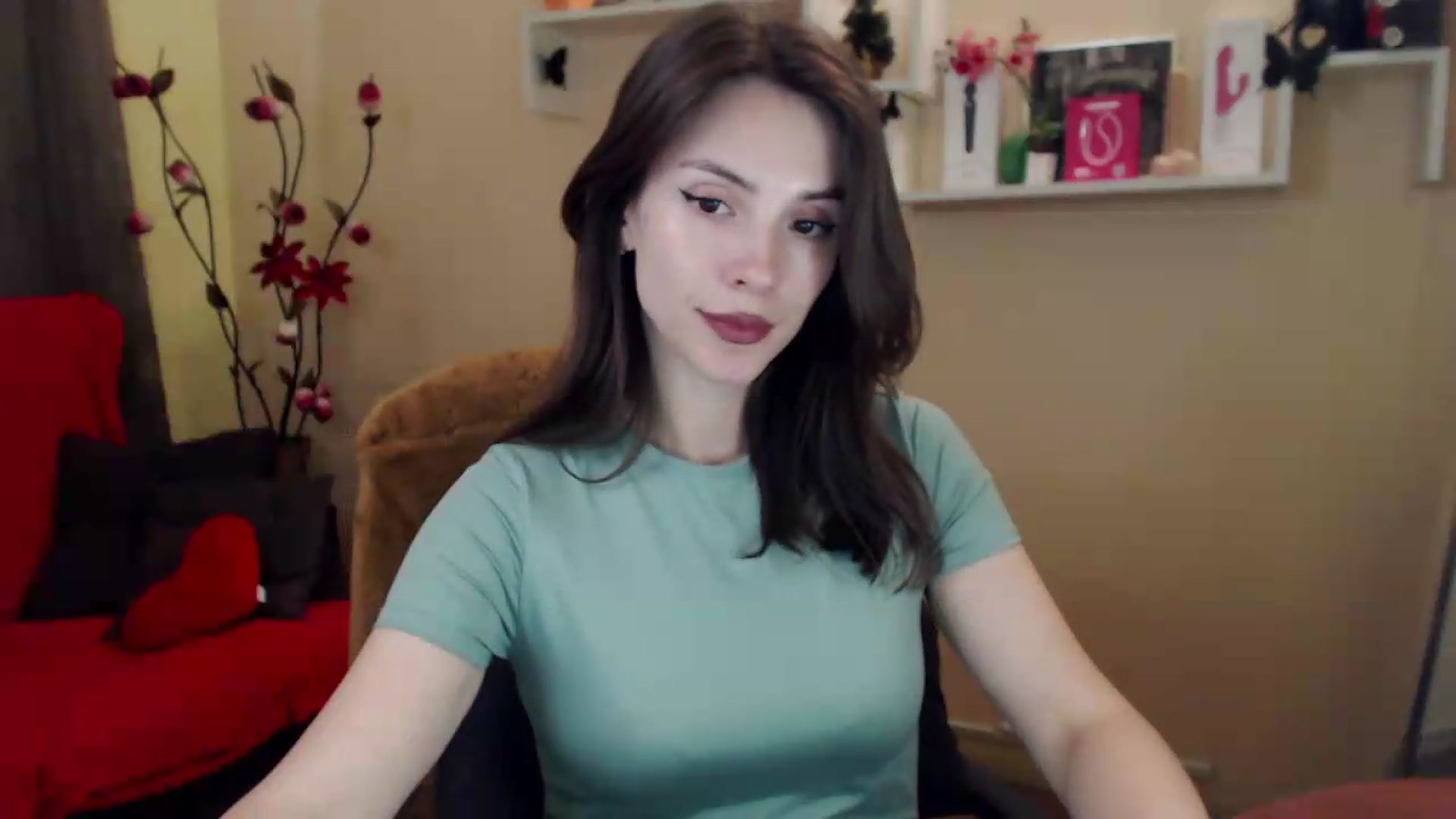 Gallery image thumbnail from MiaRoony's myfreecams stream on, 06/20/2026, 14:42 image 12 of 20