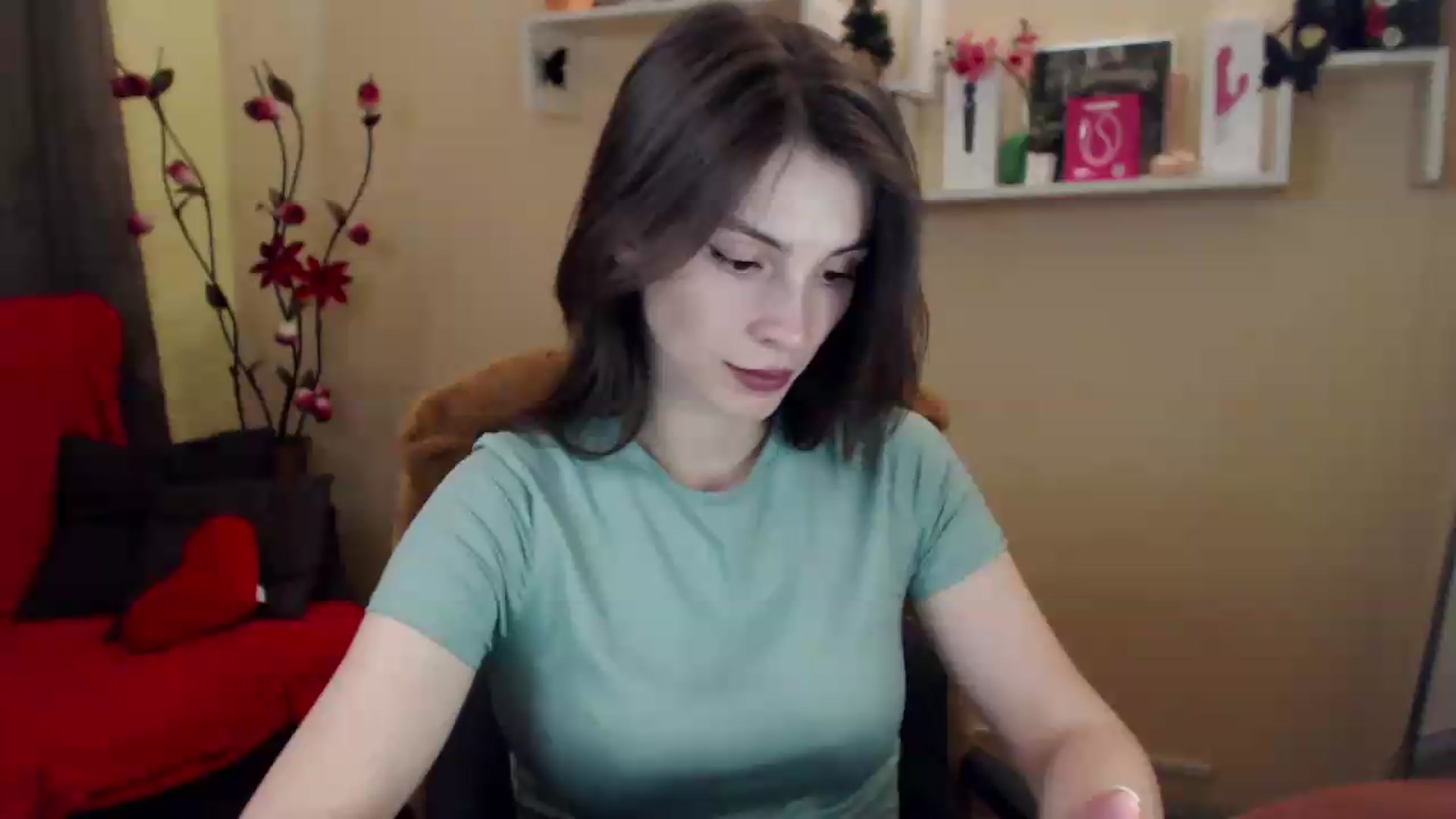 Gallery image thumbnail from MiaRoony's myfreecams stream on, 06/20/2026, 14:42 image 6 of 20