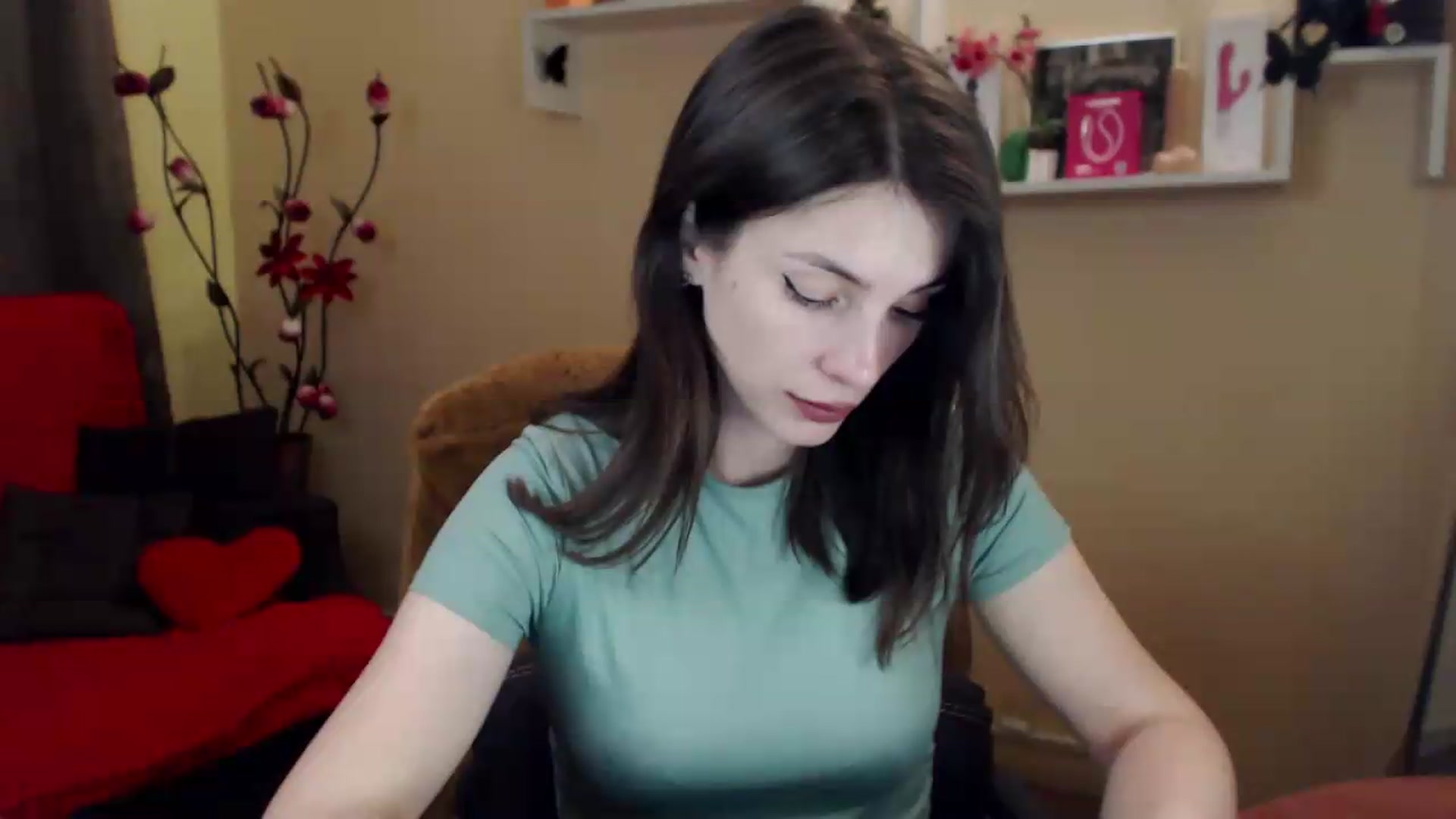 Gallery image thumbnail from MiaRoony's myfreecams stream on, 06/20/2026, 17:09 image 5 of 20