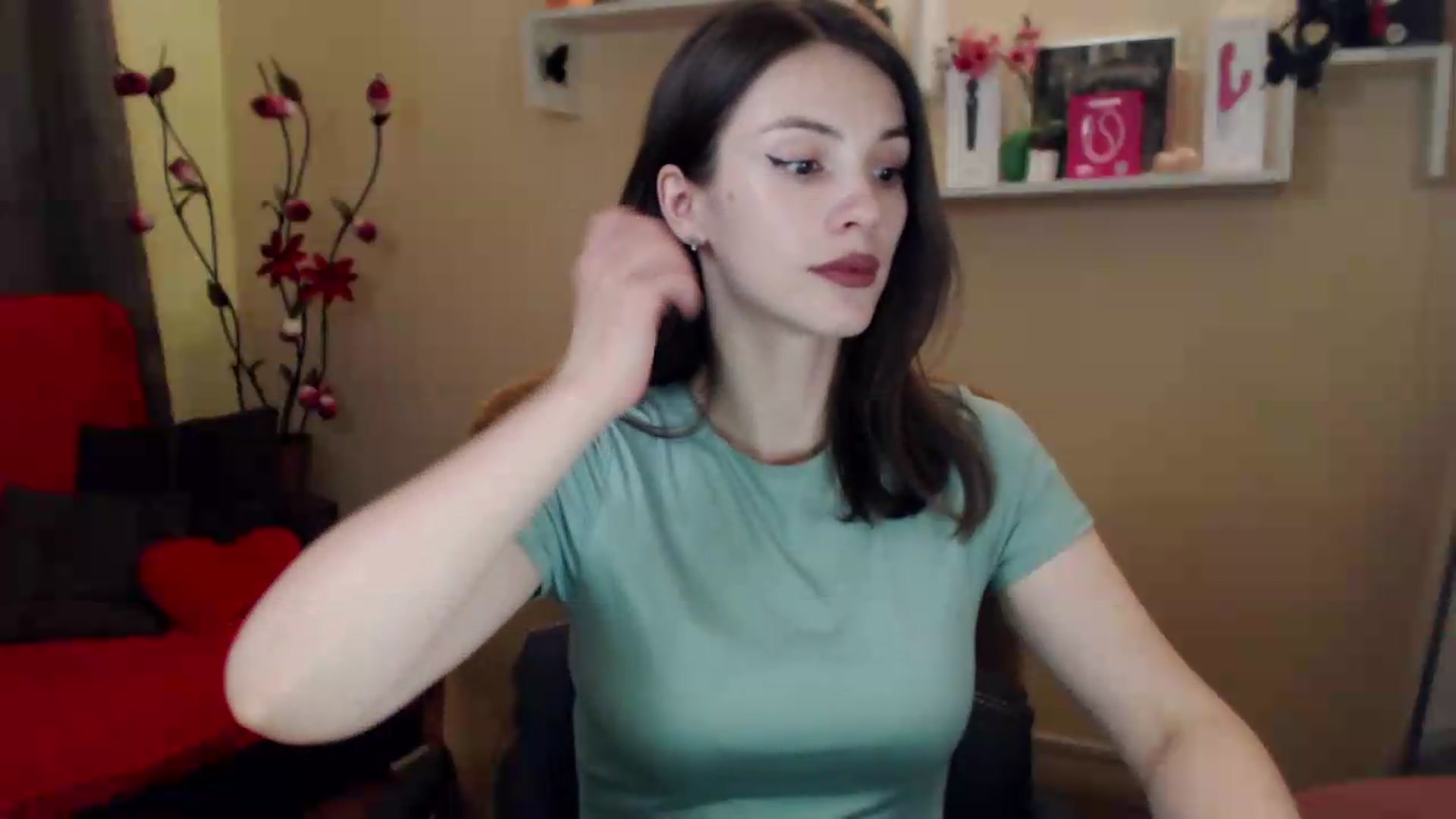 Gallery image thumbnail from MiaRoony's myfreecams stream on, 06/20/2026, 17:09 image 2 of 20