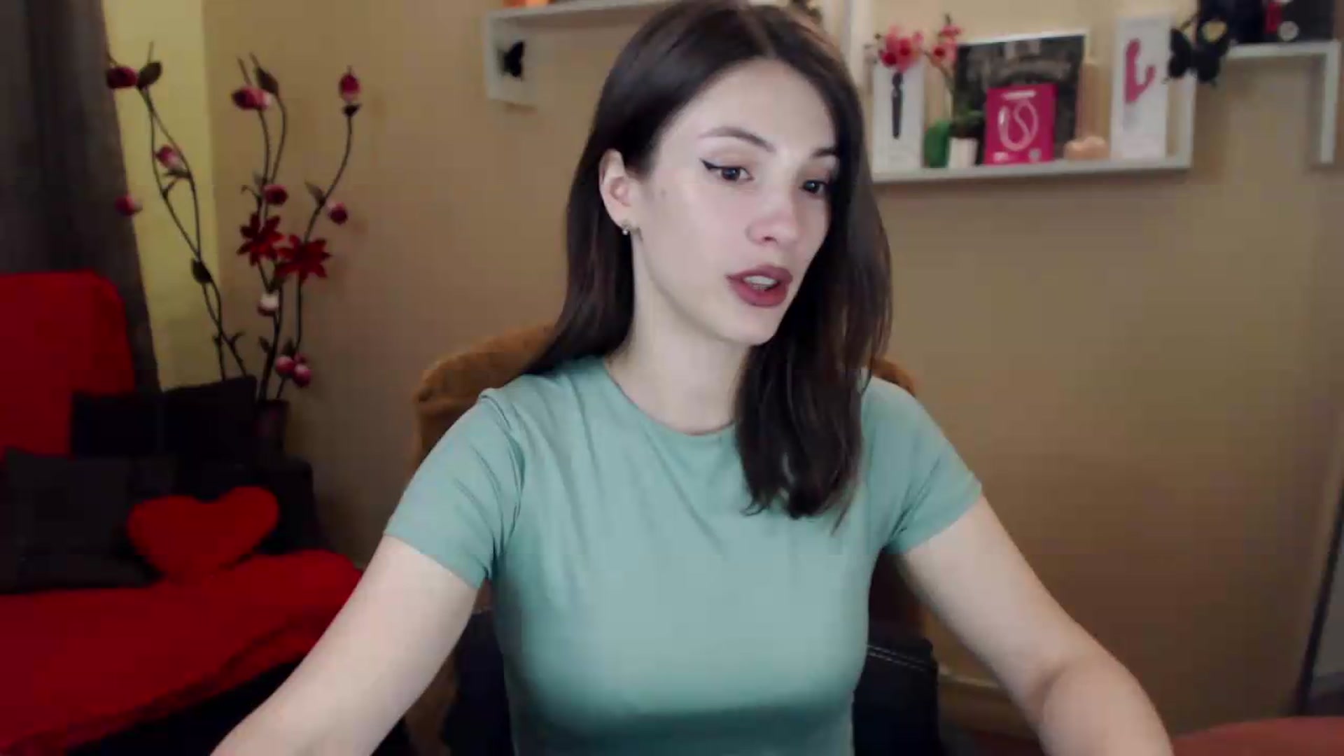 Gallery image thumbnail from MiaRoony's myfreecams stream on, 06/20/2026, 17:09 image 3 of 20