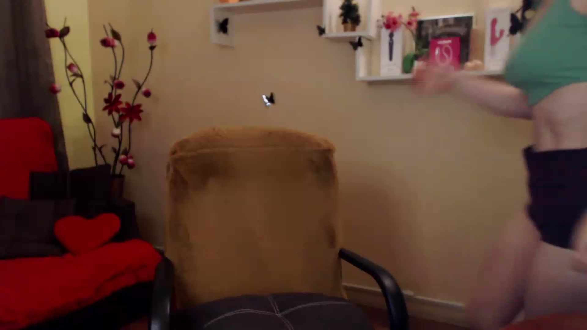 Gallery image thumbnail from MiaRoony's myfreecams stream on, 06/21/2026, 11:36 image 8 of 20