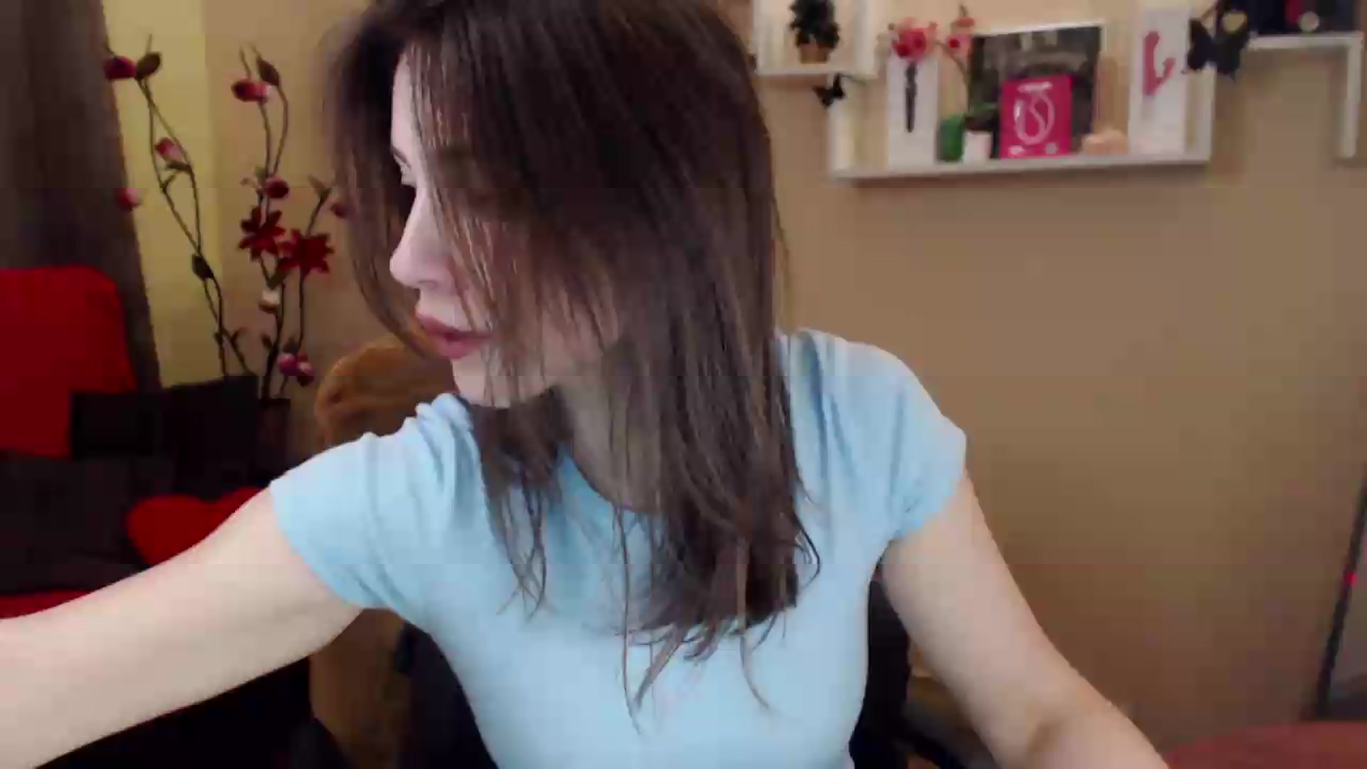 Gallery image thumbnail from MiaRoony's myfreecams stream on, 06/21/2026, 11:36 image 1 of 20