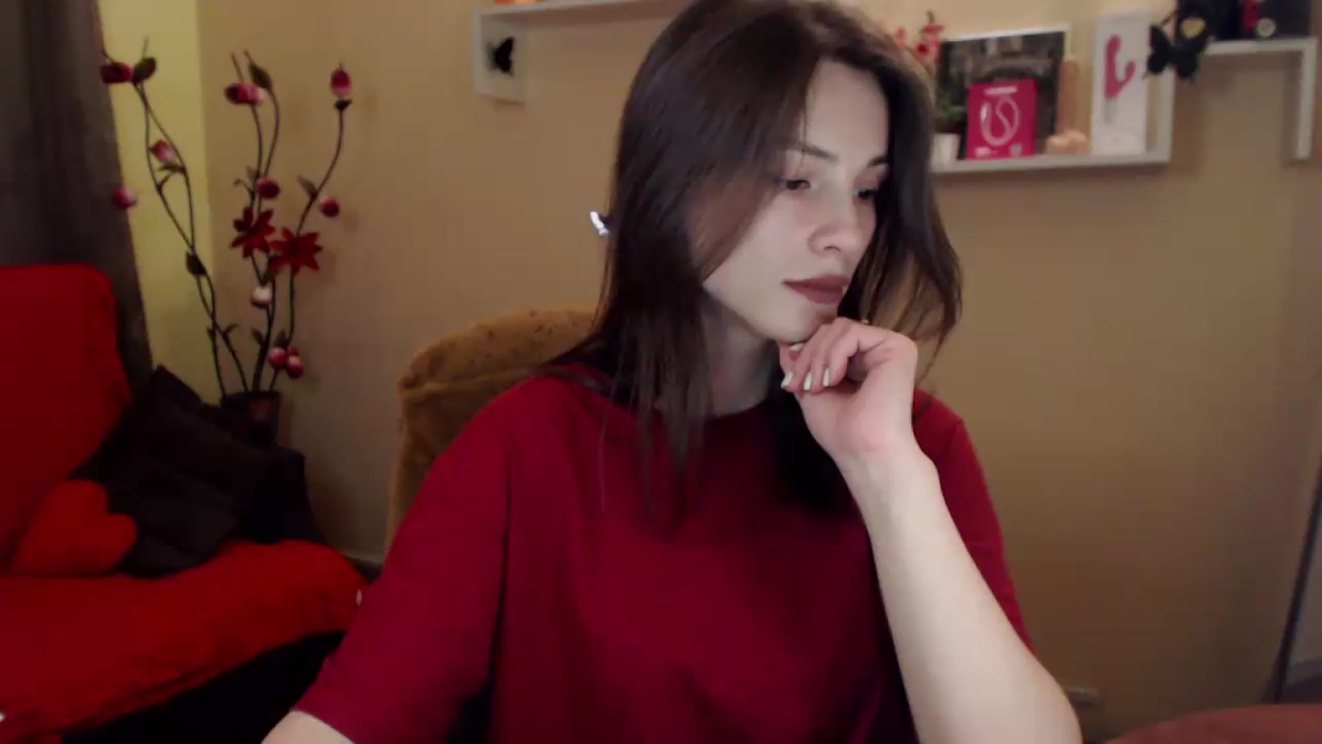 Gallery image thumbnail from MiaRoony's myfreecams stream on, 06/21/2026, 17:27 image 8 of 20