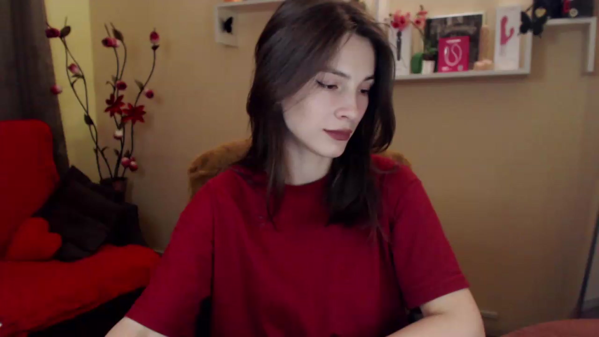 Gallery image thumbnail from MiaRoony's myfreecams stream on, 06/21/2026, 17:27 image 6 of 20