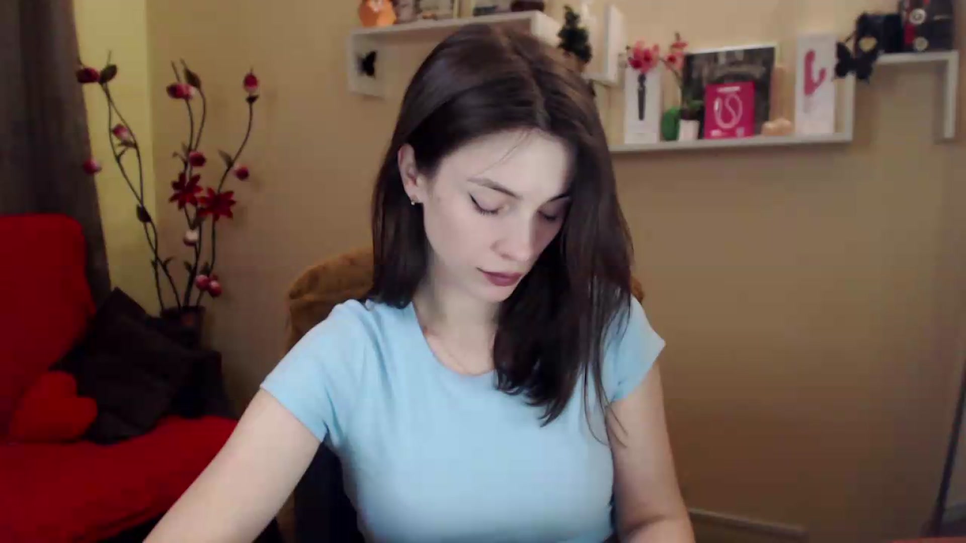 Gallery image thumbnail from MiaRoony's myfreecams stream on, 06/21/2026, 18:40 image 15 of 20
