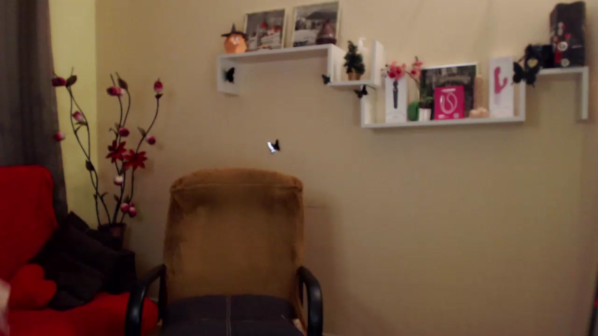 Gallery image thumbnail from MiaRoony's myfreecams stream on, 06/21/2026, 18:40 image 9 of 20