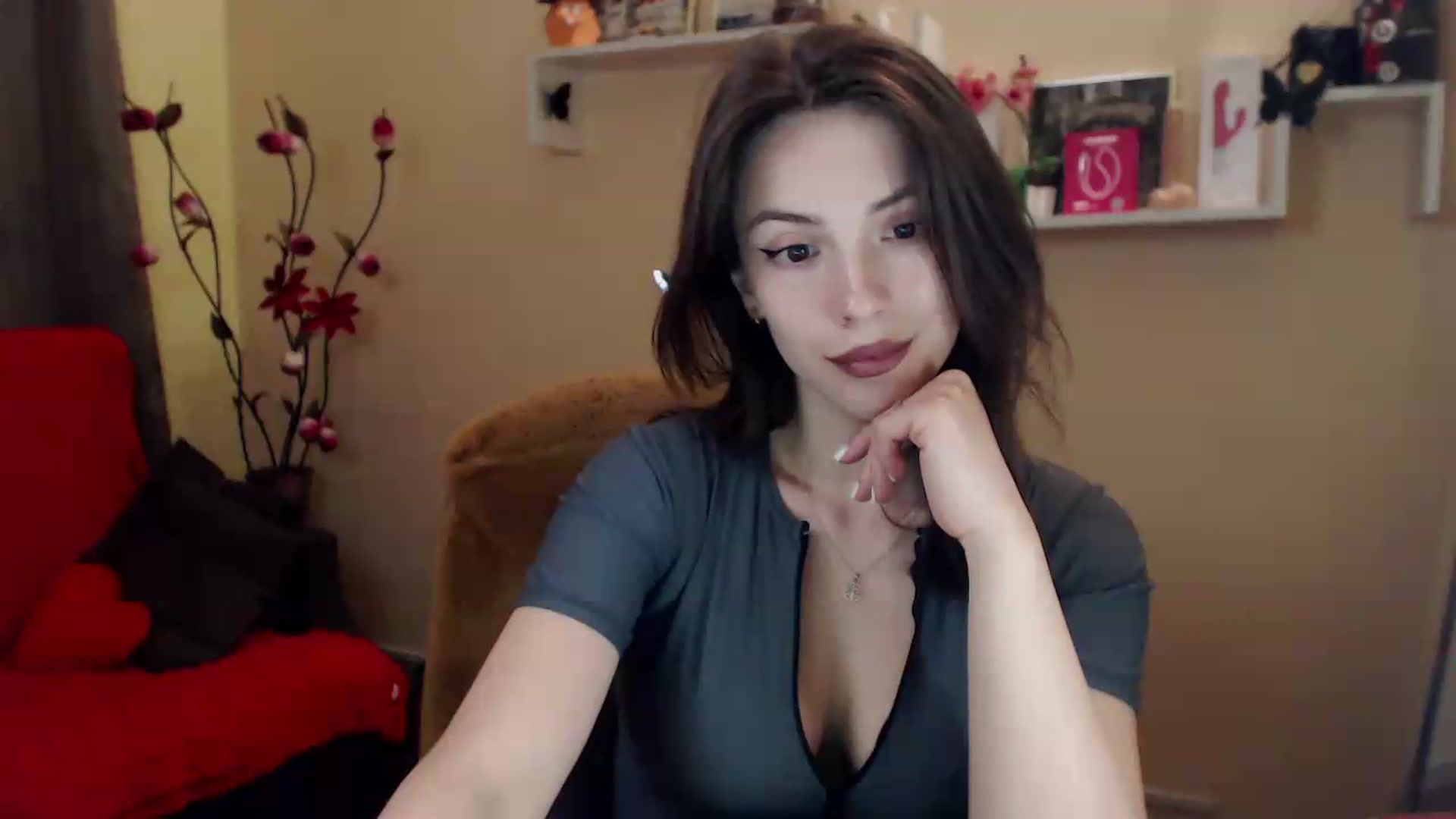 Gallery image thumbnail from MiaRoony's myfreecams stream on, 06/22/2026, 14:23 image 14 of 20