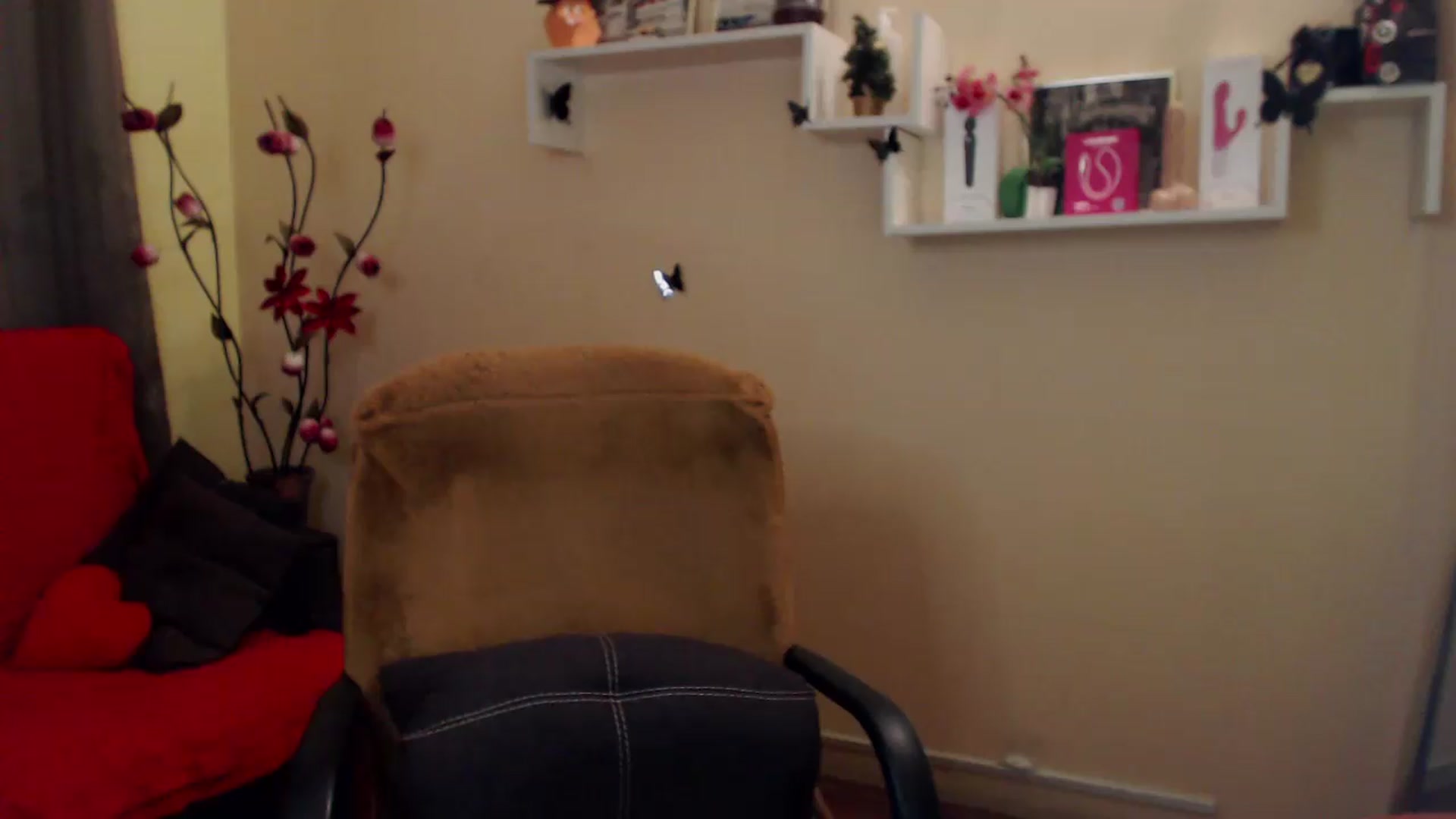Gallery image thumbnail from MiaRoony's myfreecams stream on, 06/22/2026, 14:23 image 6 of 20