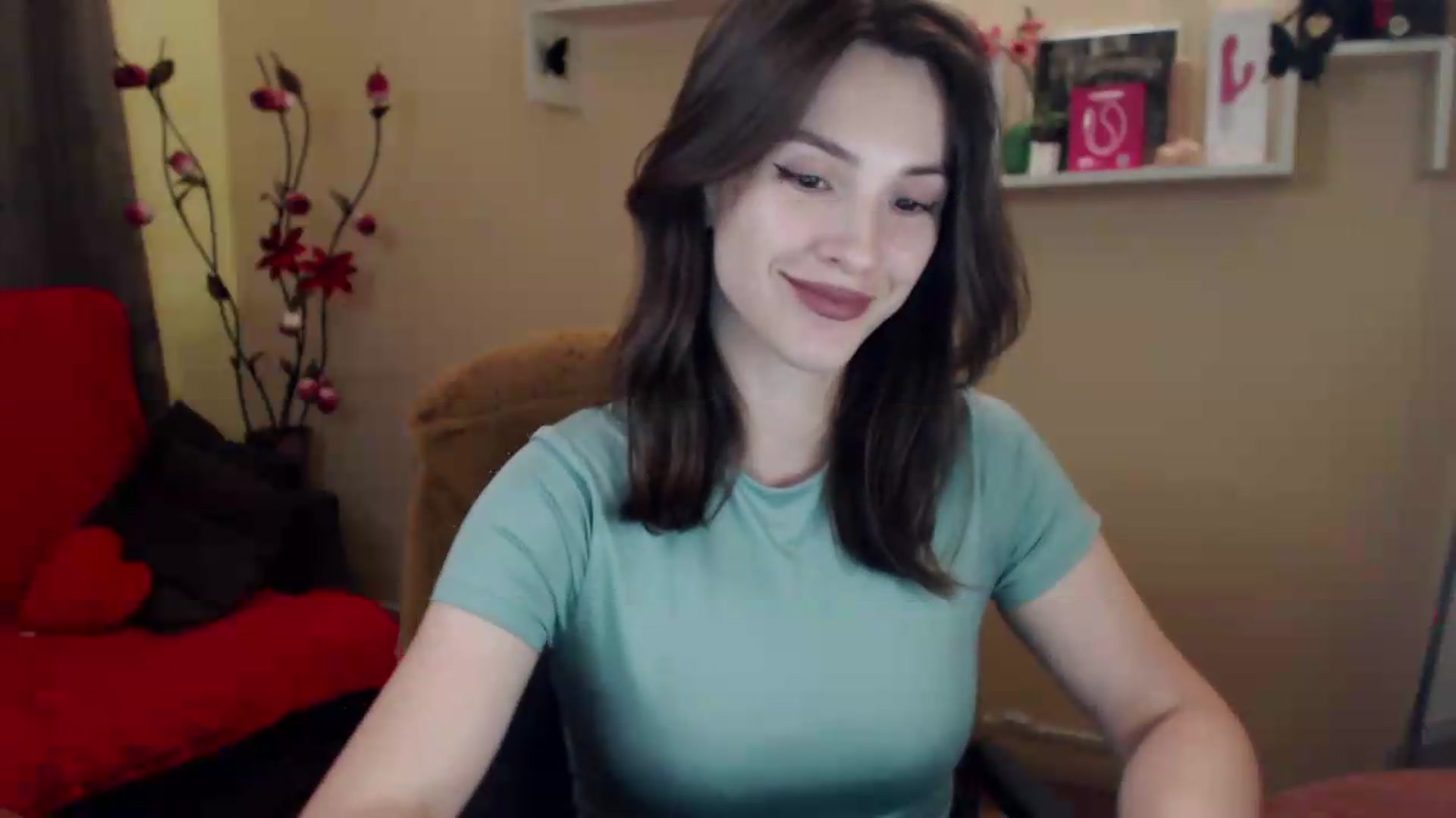 Gallery image thumbnail from MiaRoony's myfreecams stream on, 06/25/2026, 16:54 image 8 of 20