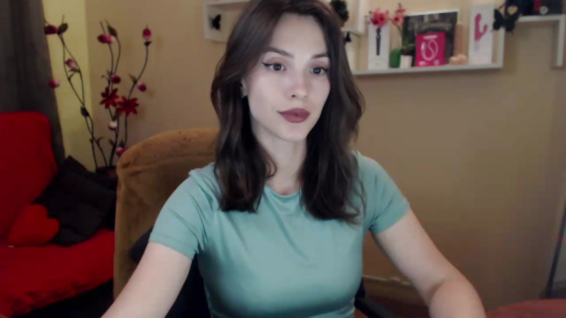 Gallery image thumbnail from MiaRoony's myfreecams stream on, 06/25/2026, 16:54 image 3 of 20