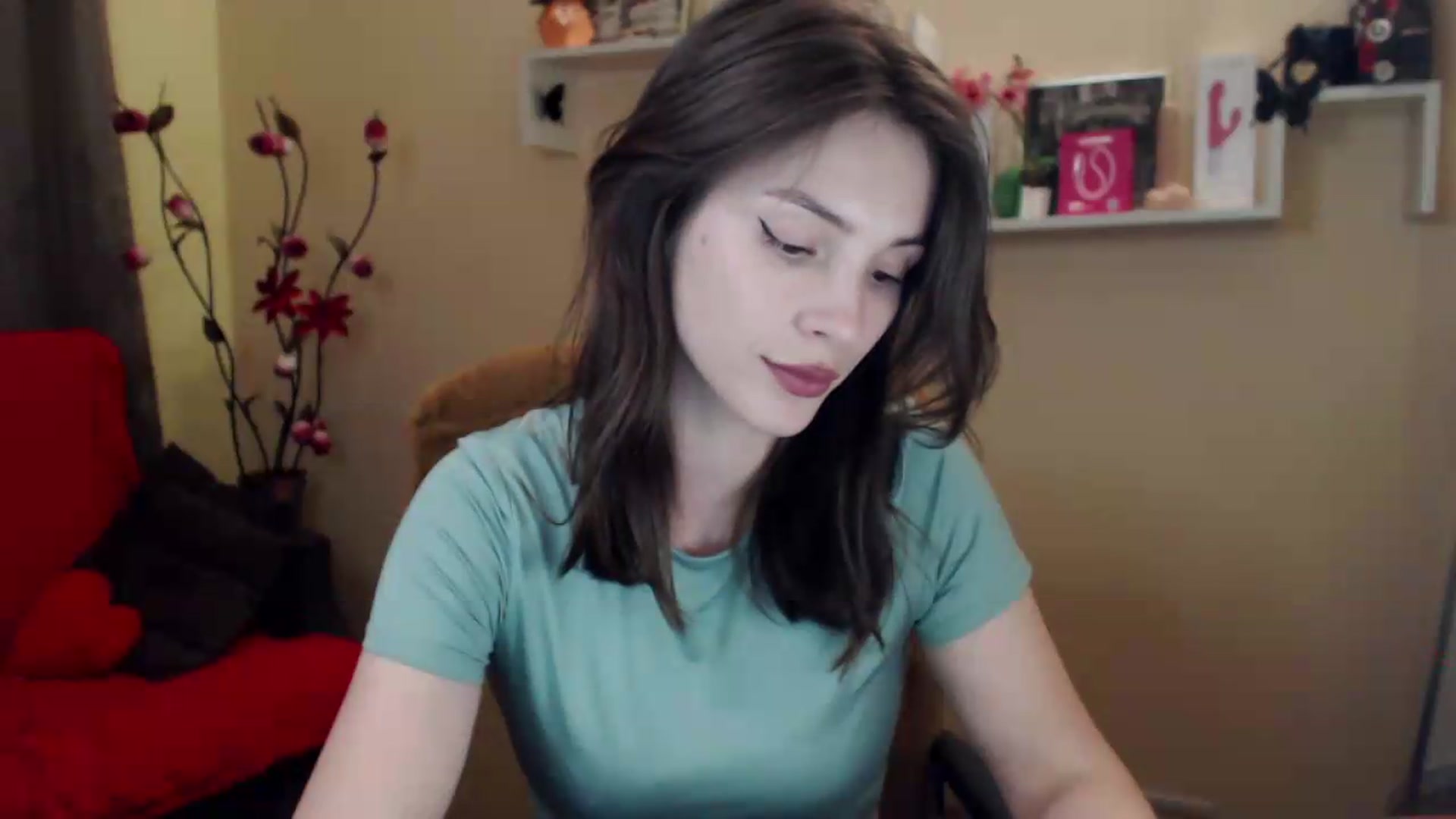 Gallery image thumbnail from MiaRoony's myfreecams stream on, 06/25/2026, 17:25 image 11 of 20