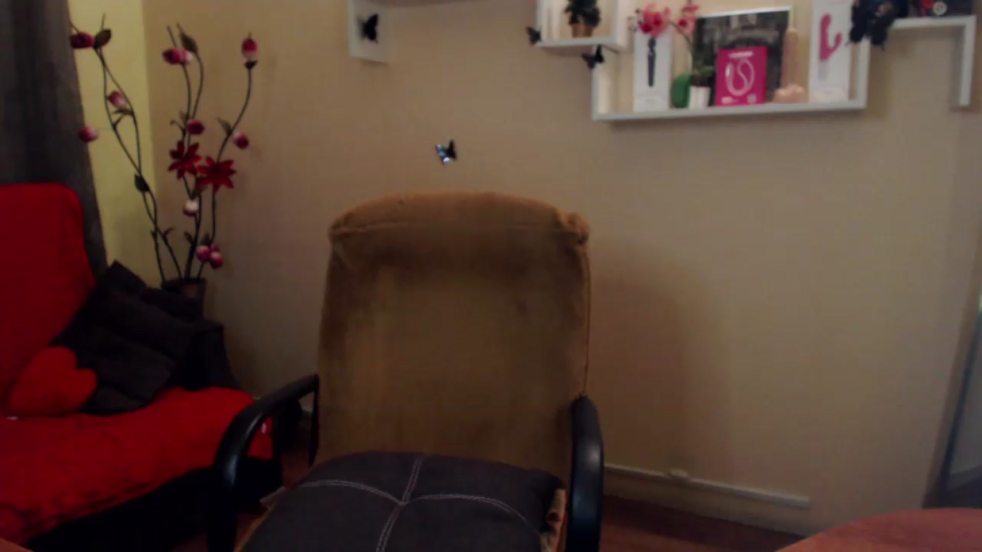 Gallery image thumbnail from MiaRoony's myfreecams stream on, 06/25/2026, 20:05 image 16 of 20