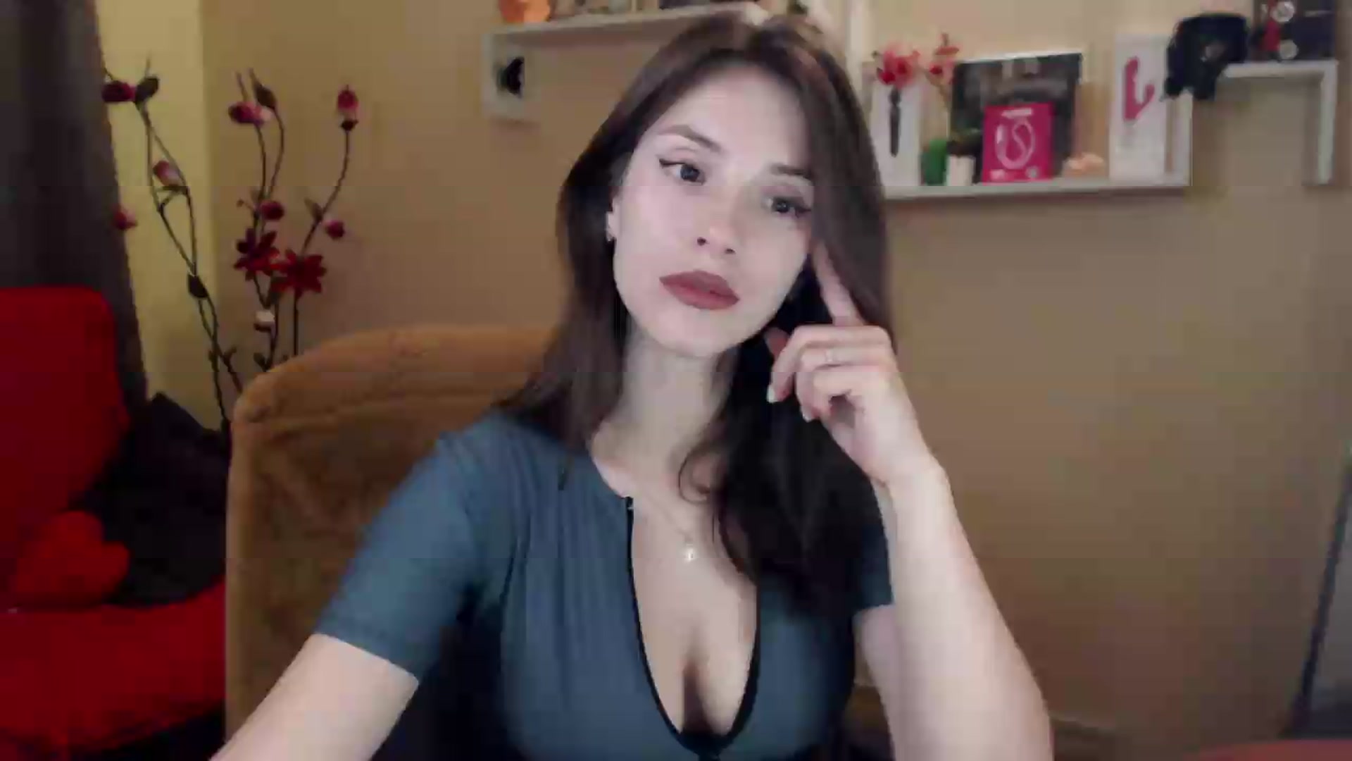 Gallery image thumbnail from MiaRoony's myfreecams stream on, 06/25/2026, 21:14 image 1 of 20