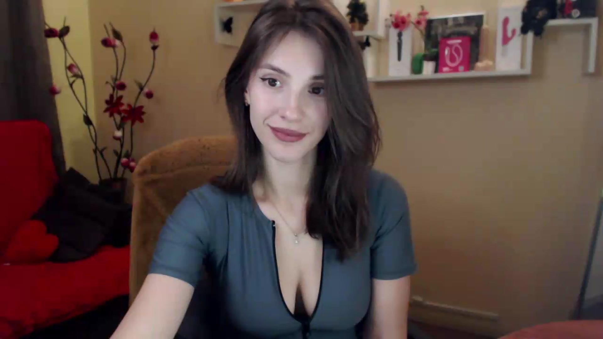 Gallery image thumbnail from MiaRoony's myfreecams stream on, 06/25/2026, 21:14 image 16 of 20