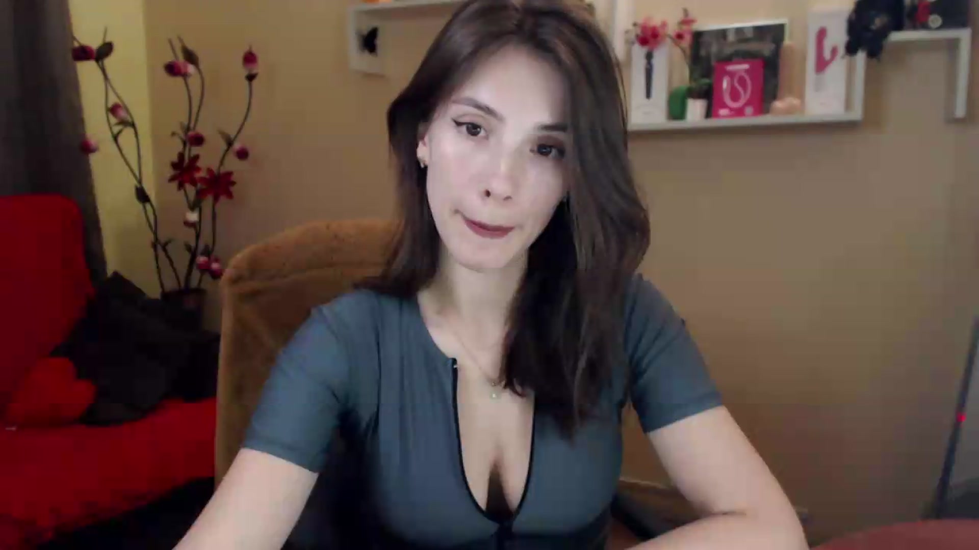 Gallery image thumbnail from MiaRoony's myfreecams stream on, 06/25/2026, 21:14 image 15 of 20