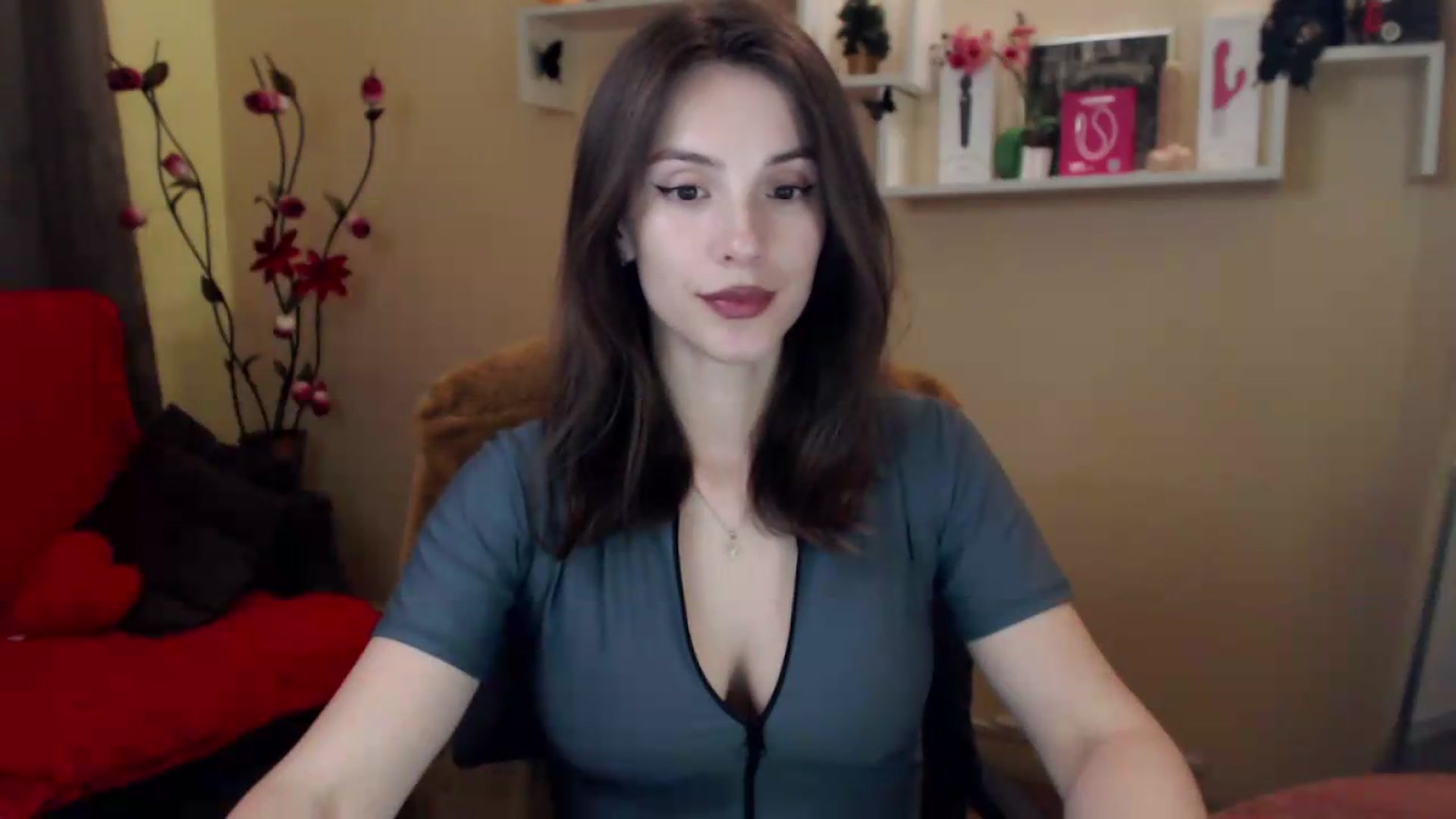 Gallery image thumbnail from MiaRoony's myfreecams stream on, 06/25/2026, 22:37 image 3 of 20