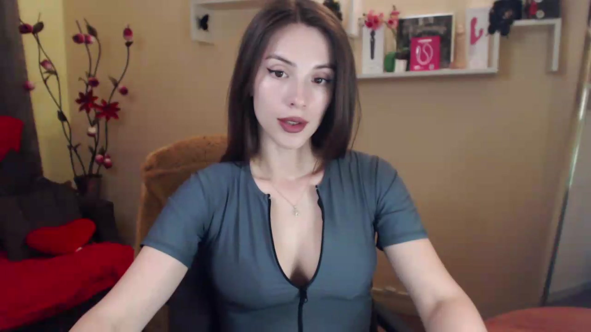 Gallery image thumbnail from MiaRoony's myfreecams stream on, 06/26/2026, 18:29 image 5 of 20
