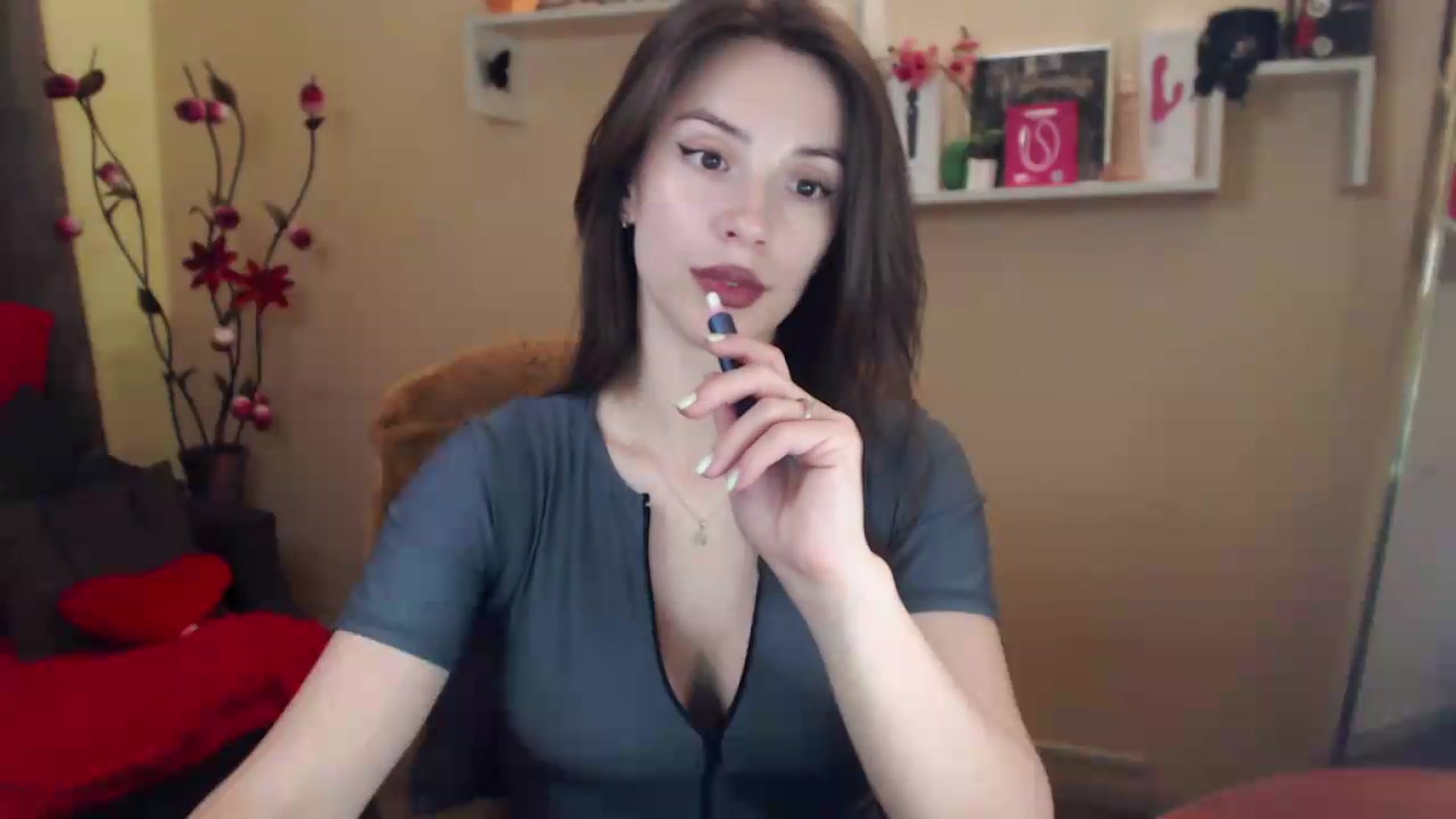Gallery image thumbnail from MiaRoony's myfreecams stream on, 06/26/2026, 20:36 image 12 of 20