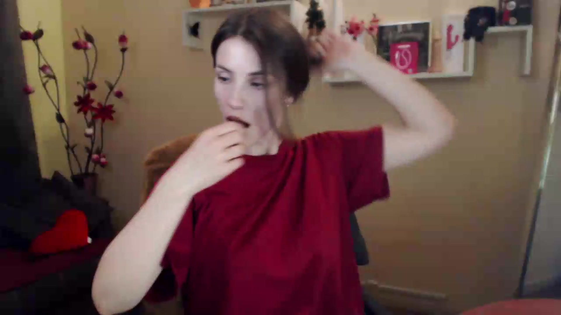 Gallery image thumbnail from MiaRoony's myfreecams stream on, 06/27/2026, 18:07 image 2 of 20