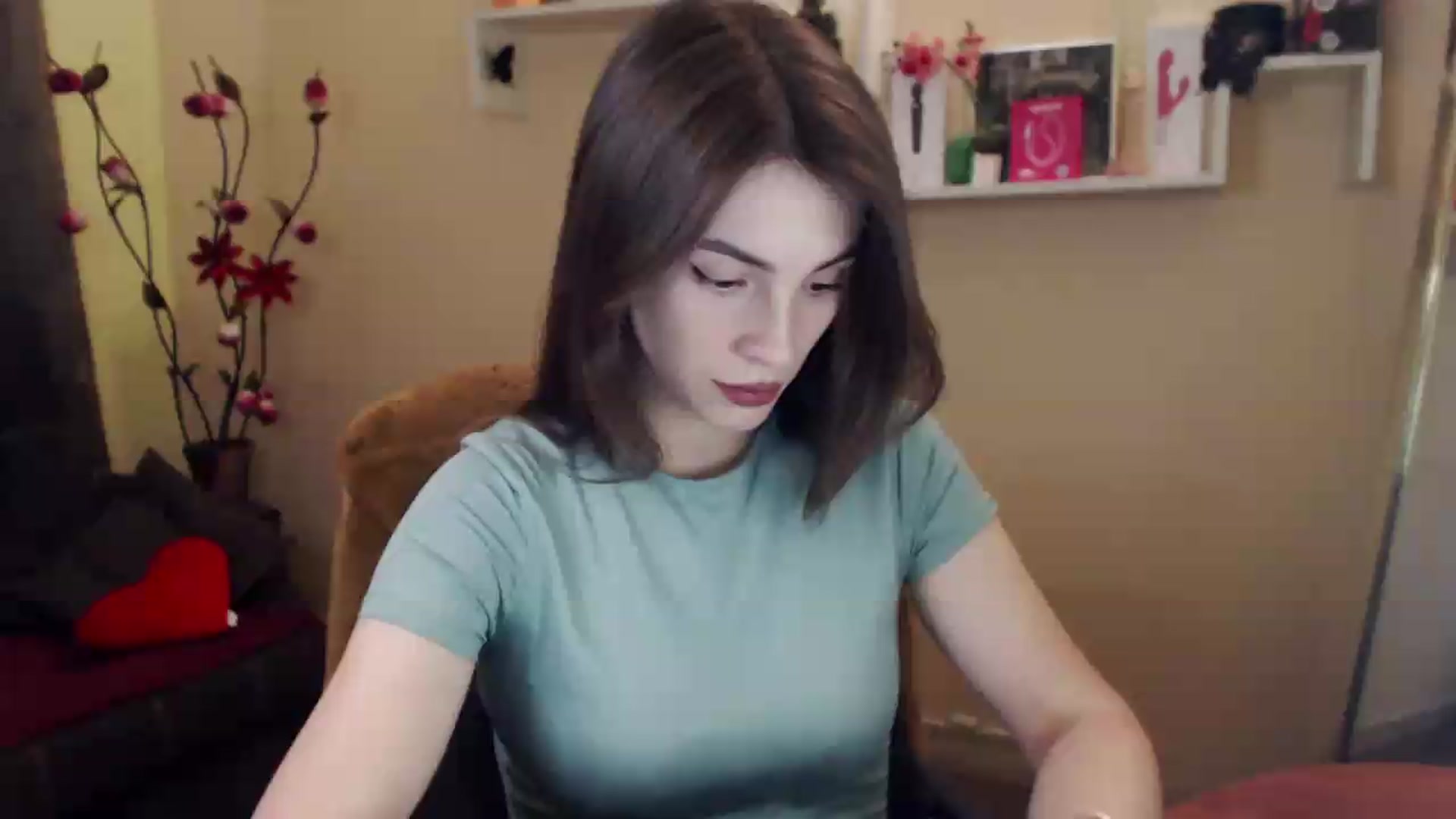 Gallery image thumbnail from MiaRoony's myfreecams stream on, 06/28/2026, 11:47 image 9 of 20