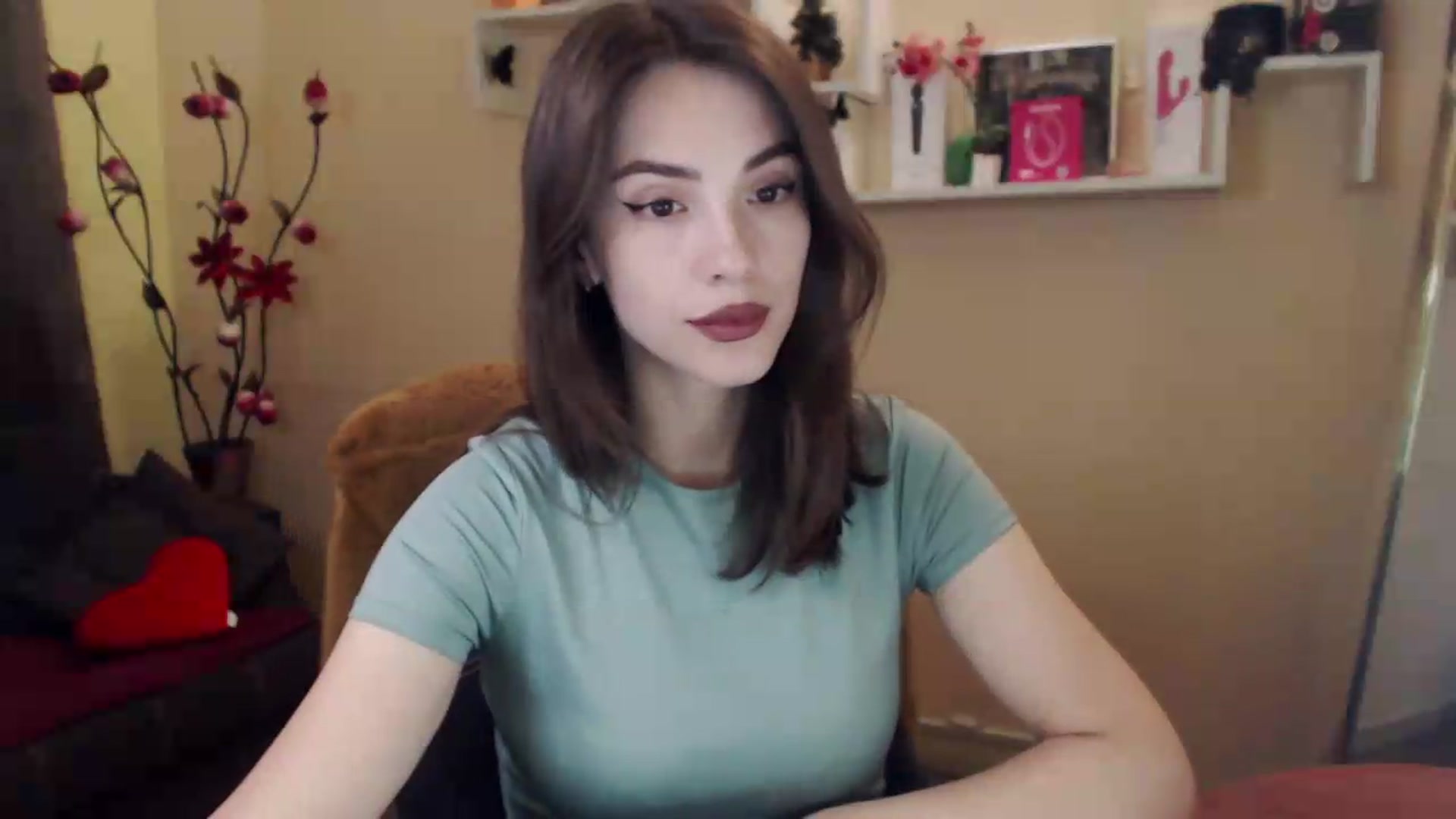 Gallery image thumbnail from MiaRoony's myfreecams stream on, 06/28/2026, 11:47 image 11 of 20