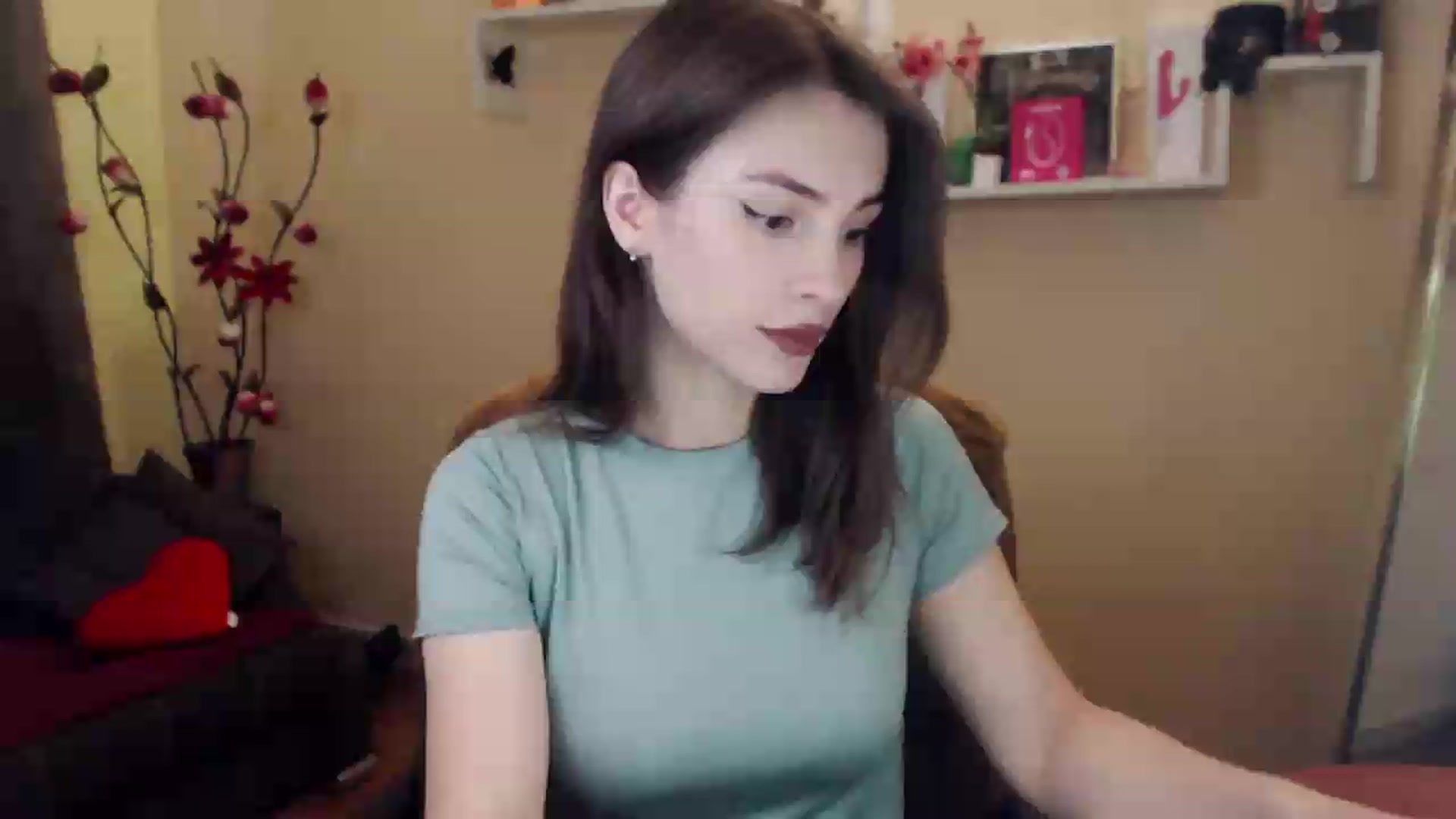 Gallery image thumbnail from MiaRoony's myfreecams stream on, 06/28/2026, 13:17 image 1 of 20