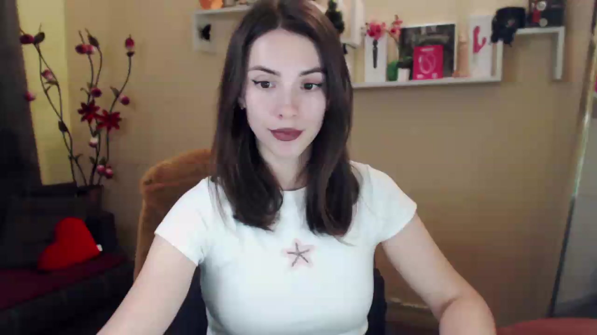 Gallery image thumbnail from MiaRoony's myfreecams stream on, 06/29/2026, 12:45 image 4 of 20
