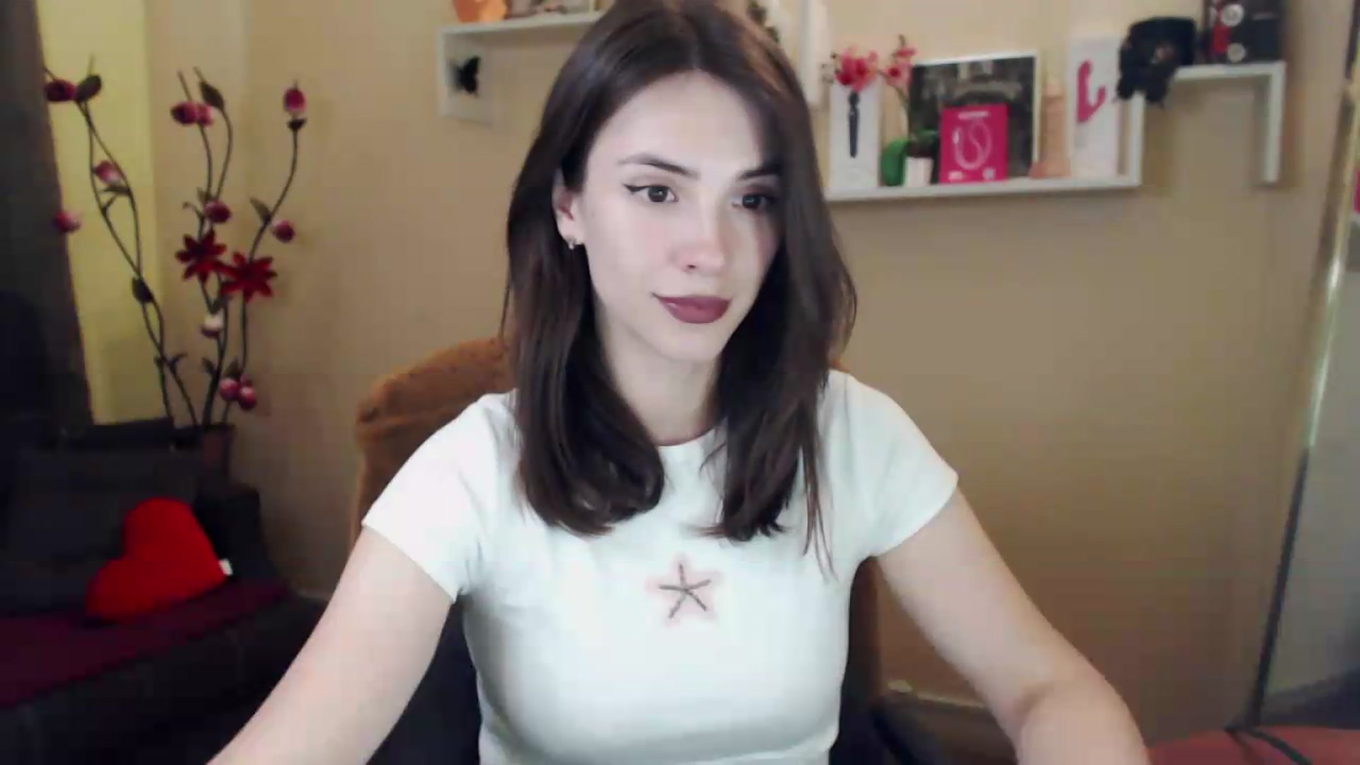 Gallery image thumbnail from MiaRoony's myfreecams stream on, 06/29/2026, 14:14 image 2 of 20
