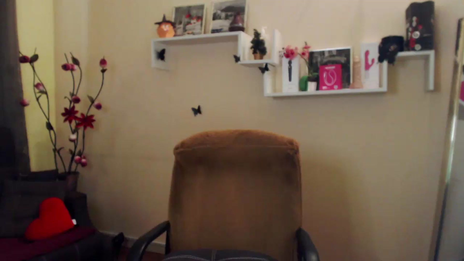 Gallery image thumbnail from MiaRoony's myfreecams stream on, 06/29/2026, 14:14 image 14 of 20