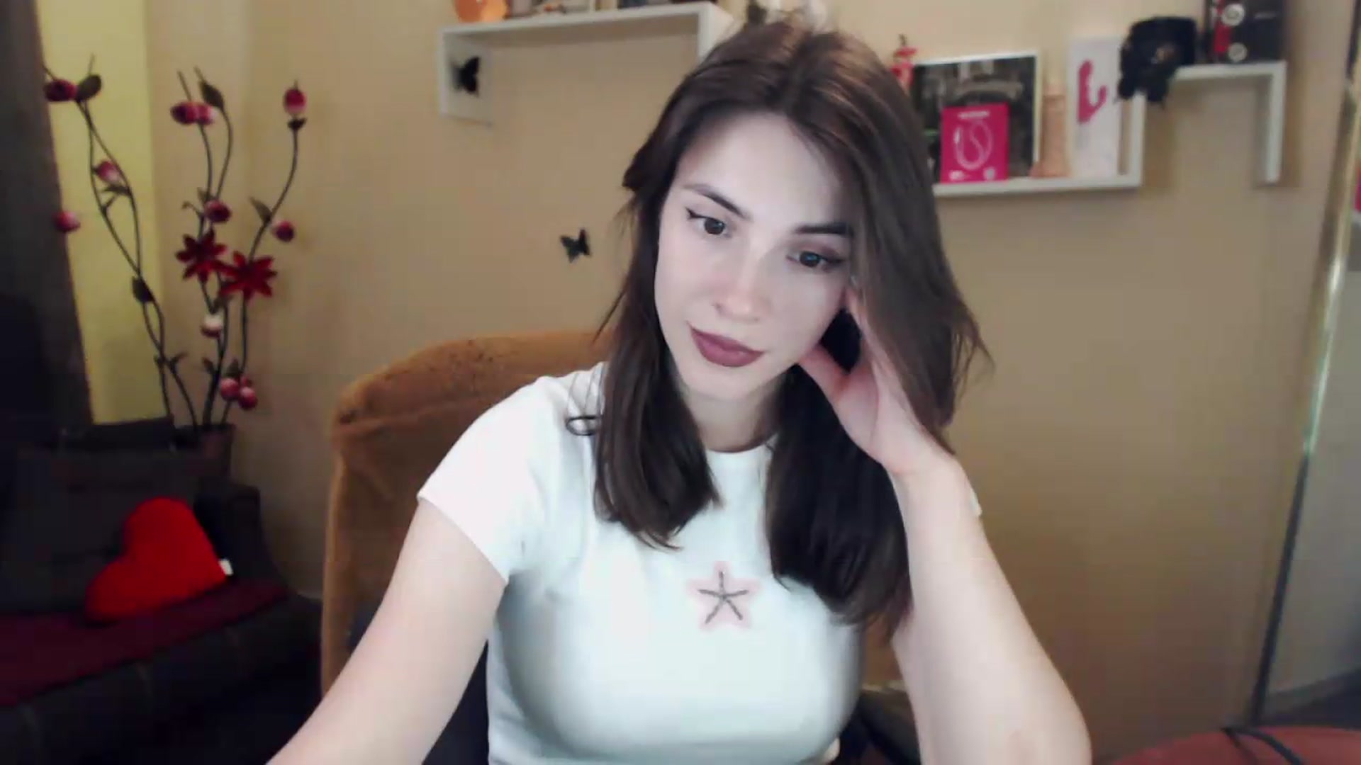 Gallery image thumbnail from MiaRoony's myfreecams stream on, 06/29/2026, 14:14 image 6 of 20