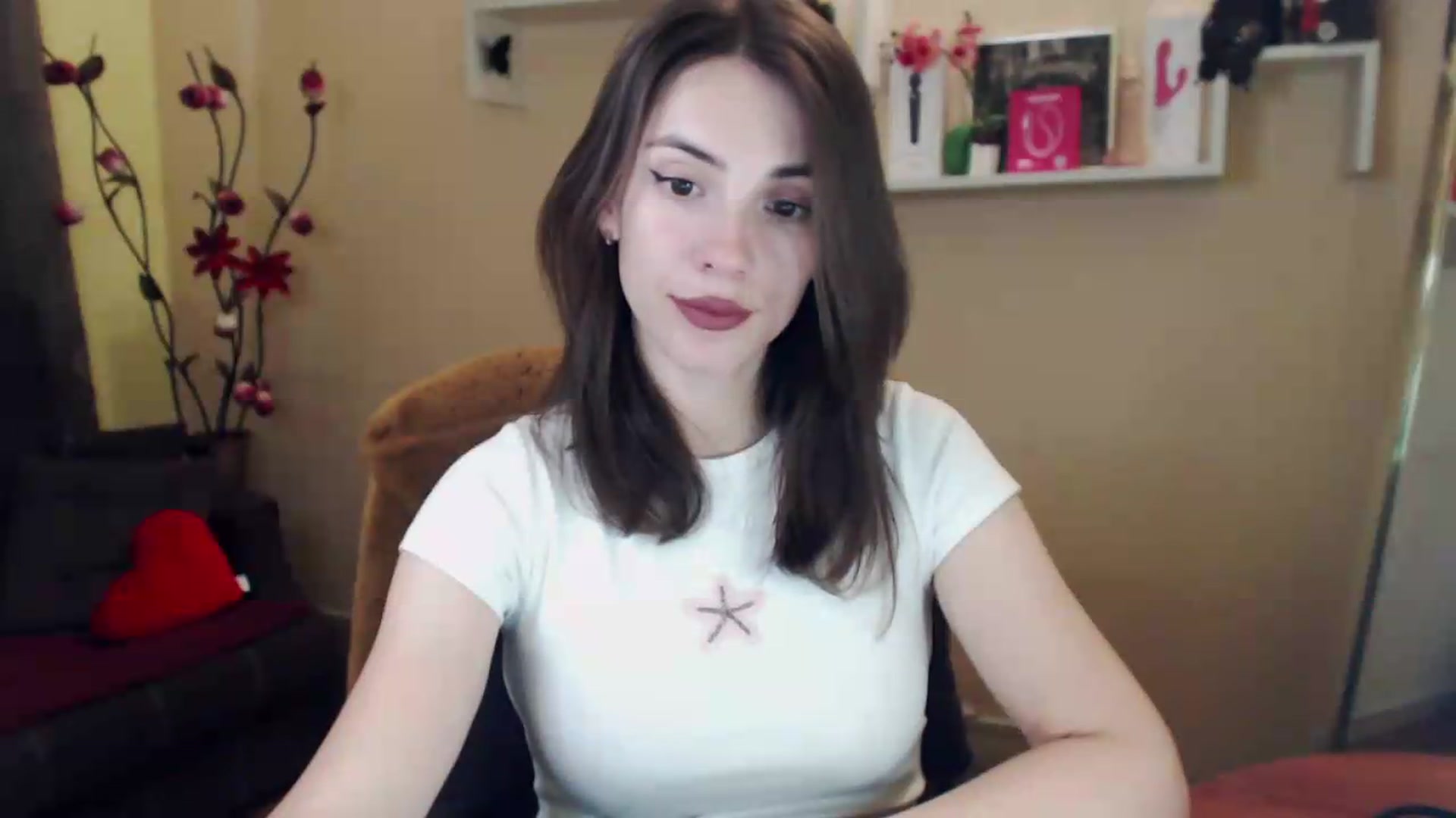 Gallery image thumbnail from MiaRoony's myfreecams stream on, 06/29/2026, 15:14 image 11 of 20