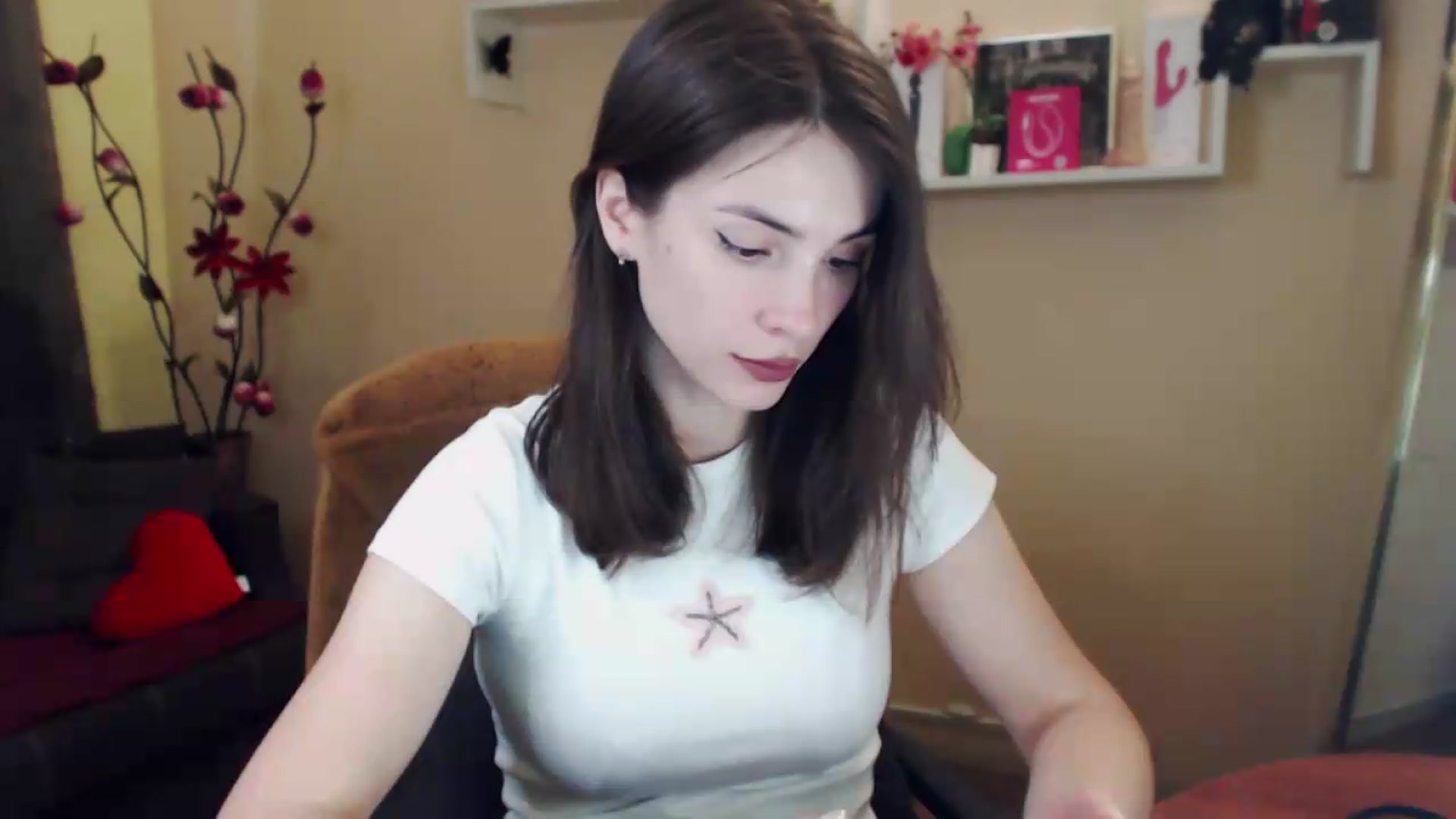 Gallery image thumbnail from MiaRoony's myfreecams stream on, 06/29/2026, 15:14 image 4 of 20