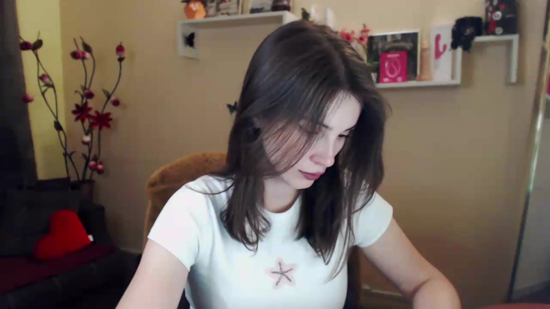Gallery image thumbnail from MiaRoony's myfreecams stream on, 06/29/2026, 15:14 image 18 of 20