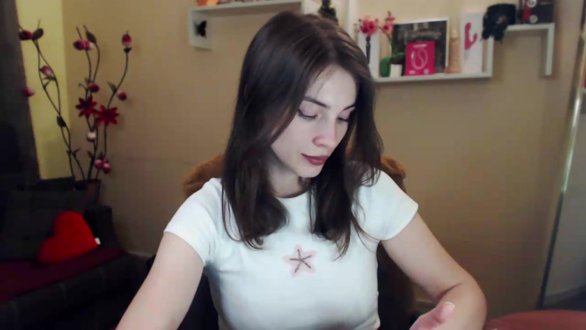 Gallery image thumbnail from MiaRoony's myfreecams stream on, 06/29/2026, 17:32 image 16 of 20