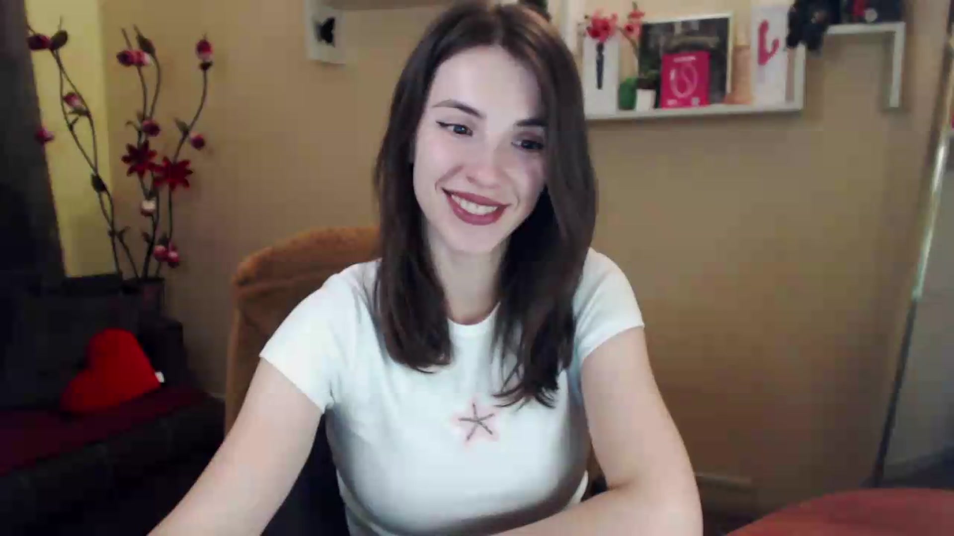 Gallery image thumbnail from MiaRoony's myfreecams stream on, 06/29/2026, 17:32 image 7 of 20