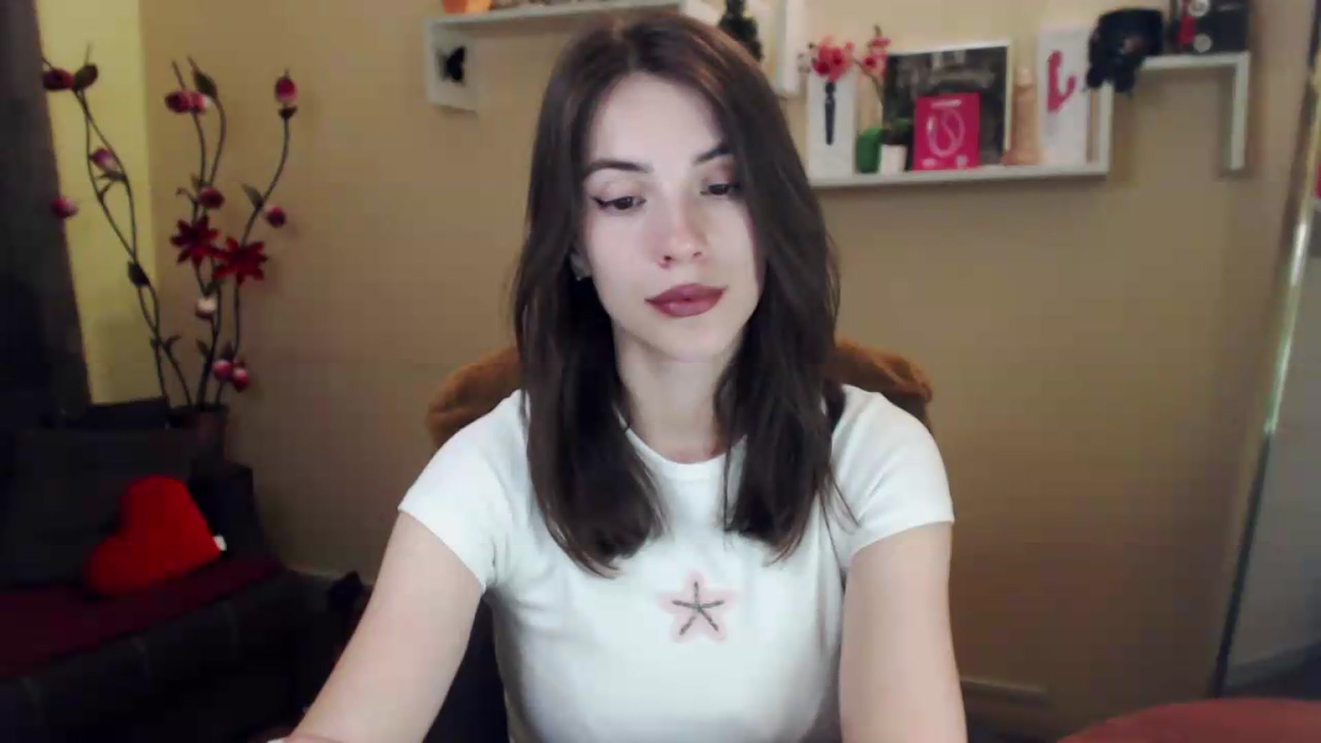 Gallery image thumbnail from MiaRoony's myfreecams stream on, 06/29/2026, 17:32 image 15 of 20