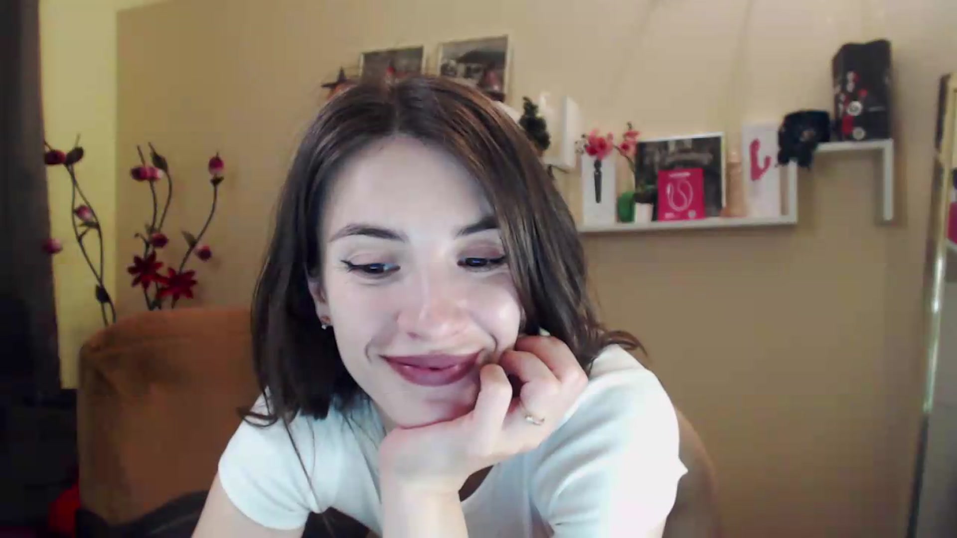 Gallery image thumbnail from MiaRoony's myfreecams stream on, 06/29/2026, 17:32 image 10 of 20