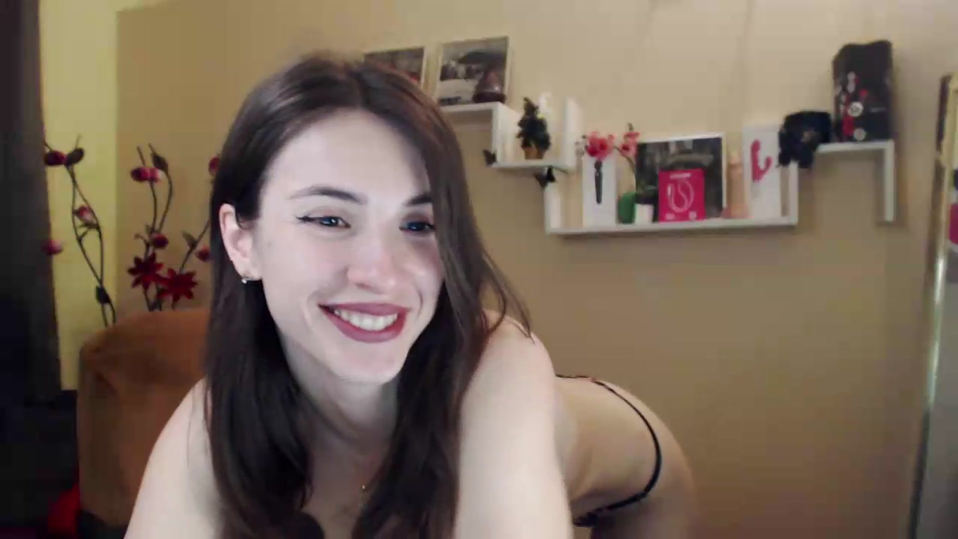 Gallery image thumbnail from MiaRoony's myfreecams stream on, 06/29/2026, 17:32 image 9 of 20